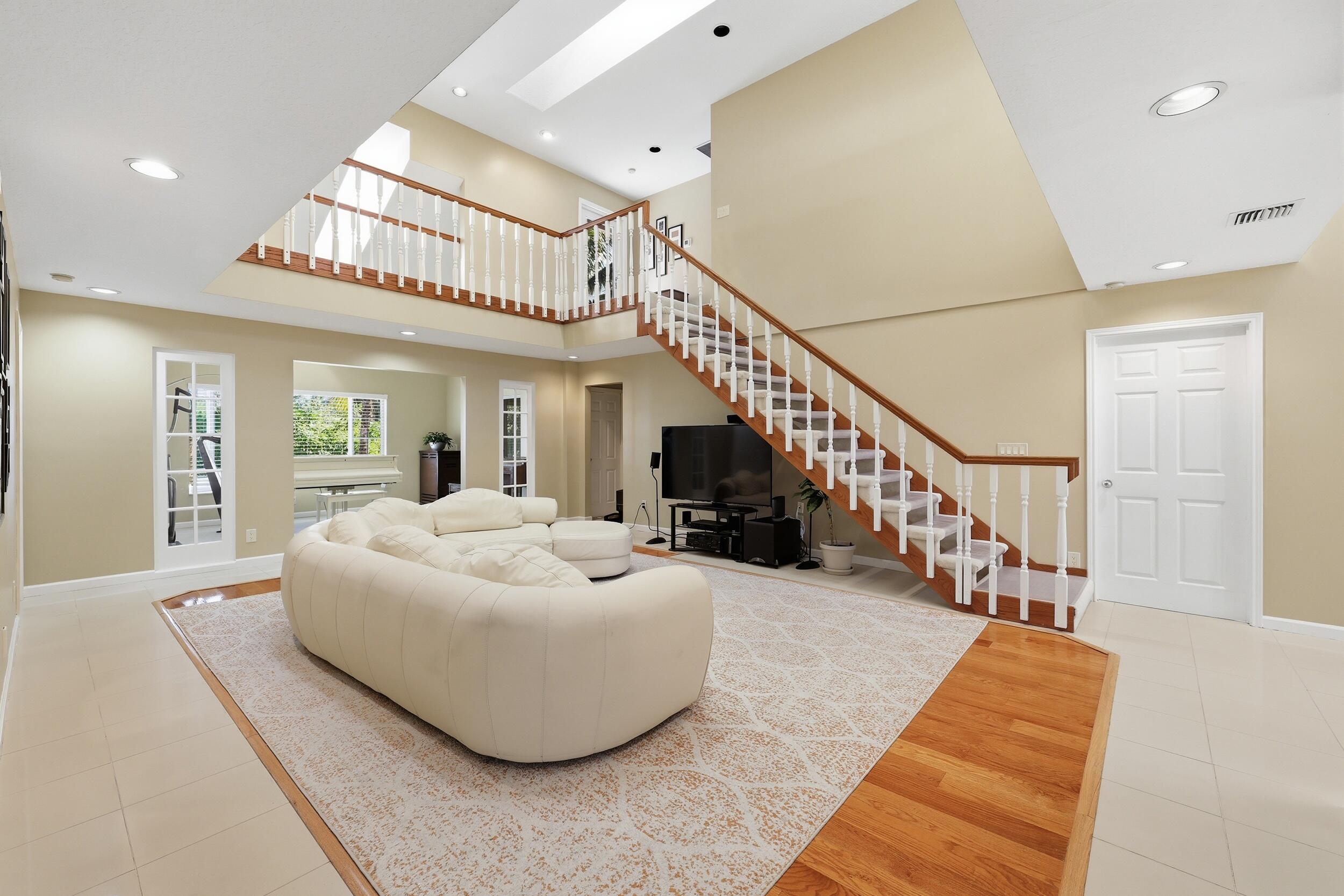 14410 64th Way N