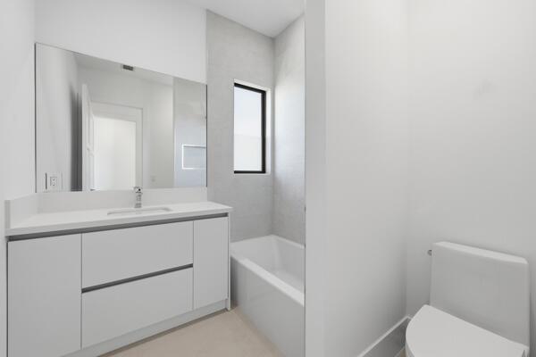 18417 Symphony Court