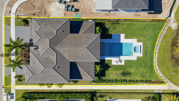 18417 Symphony Court