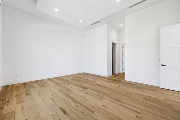 18417 Symphony Court