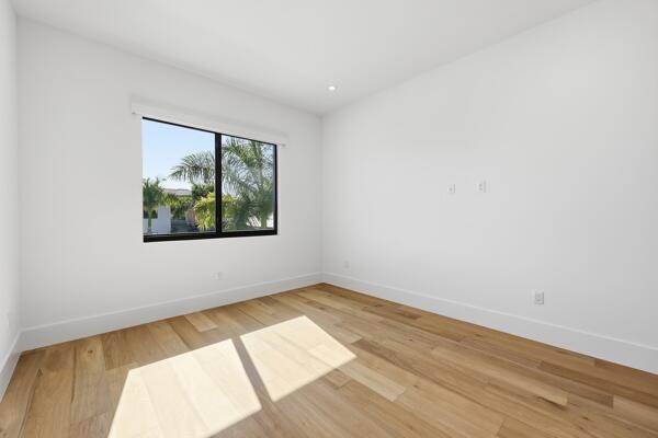 18417 Symphony Court