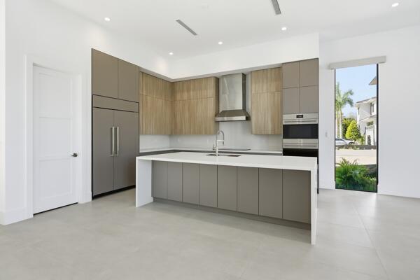 18417 Symphony Court