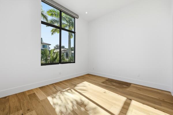 18417 Symphony Court