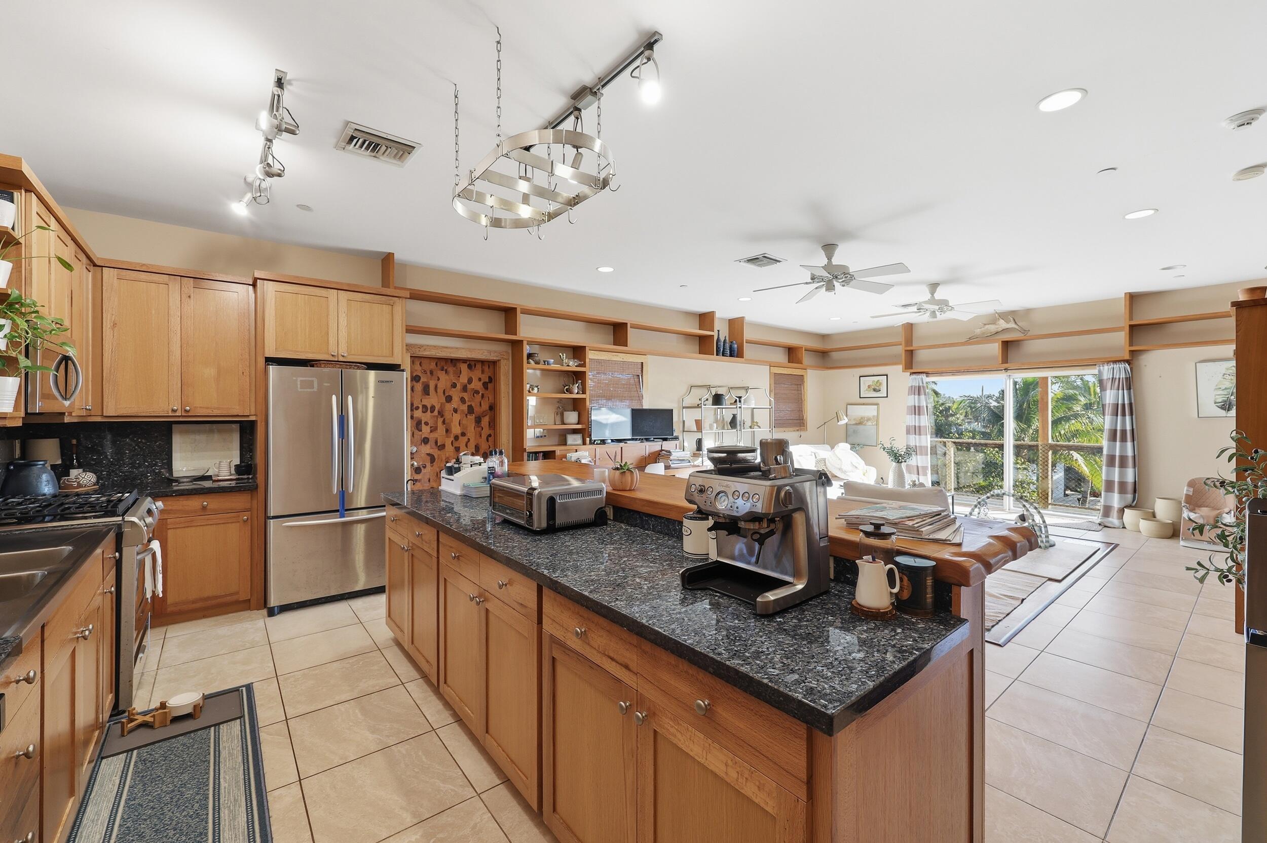 953 Thayer Lane