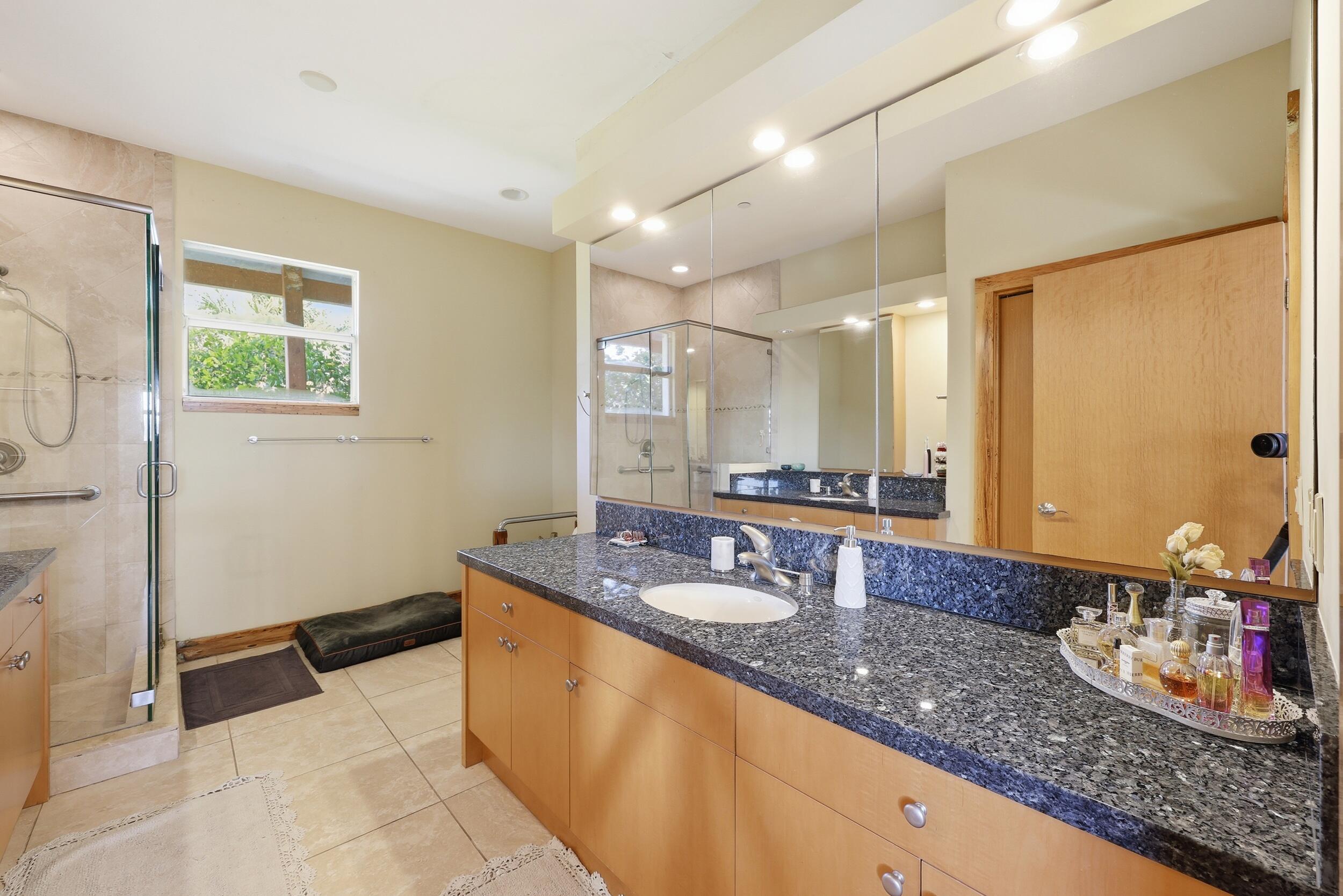 953 Thayer Lane