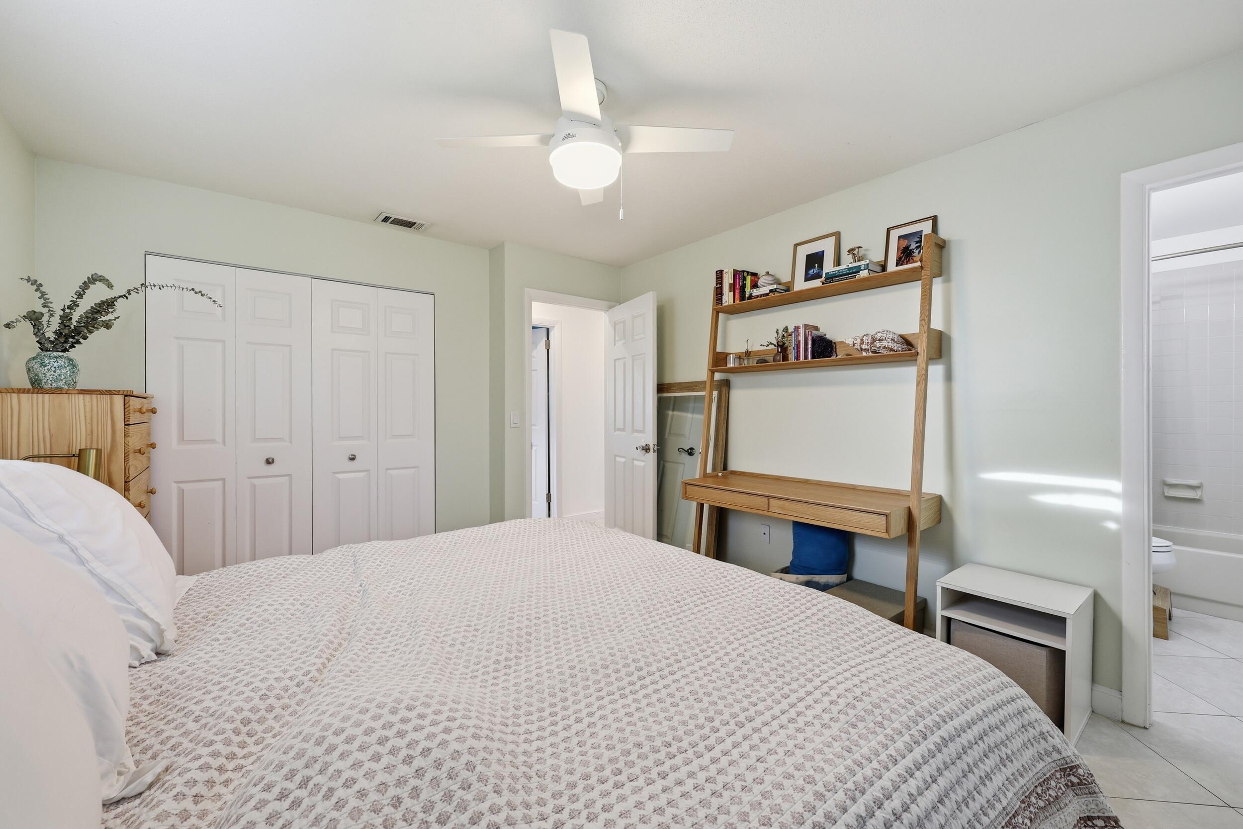 3135 Florida Boulevard