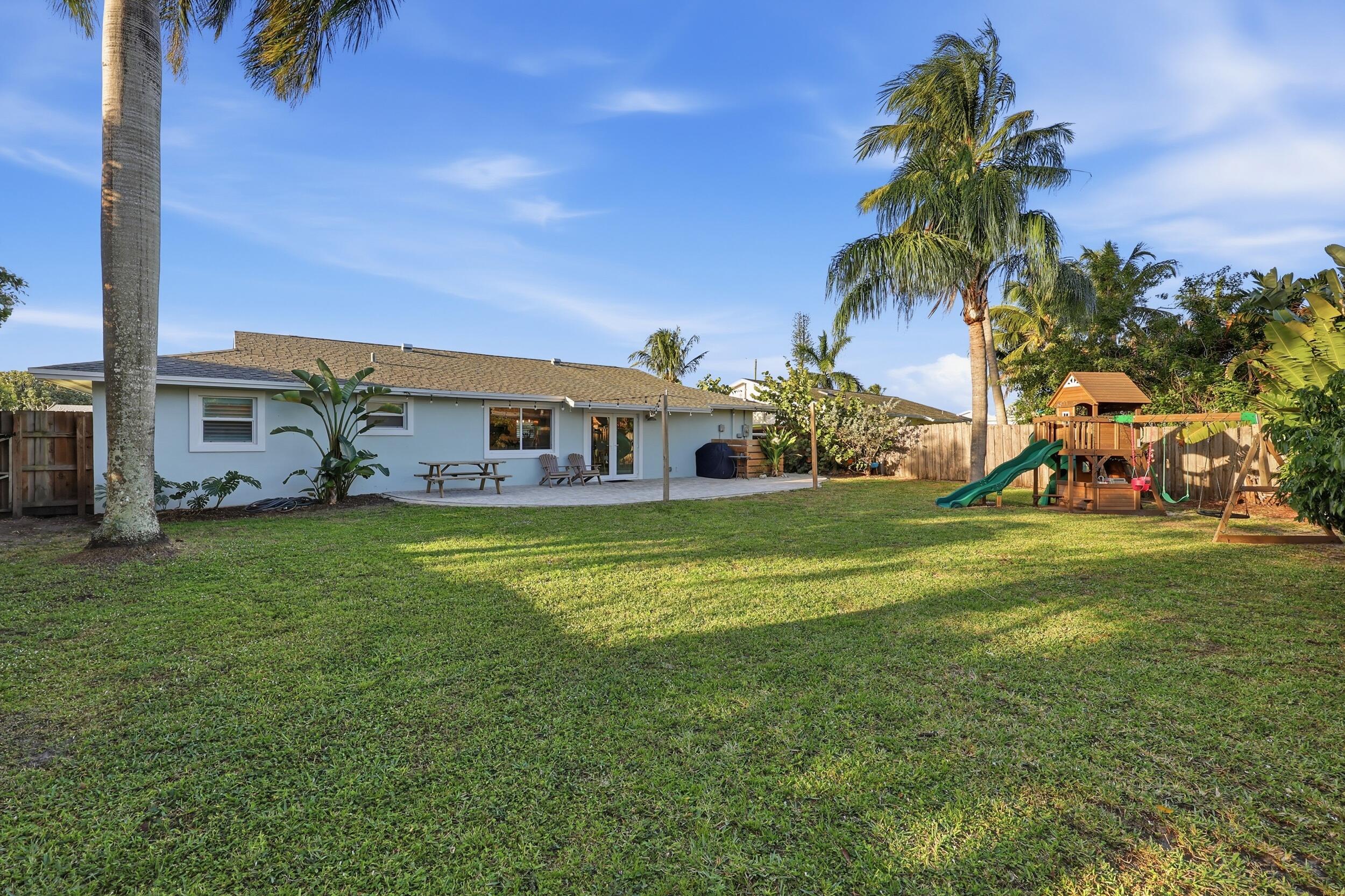 3135 Florida Boulevard