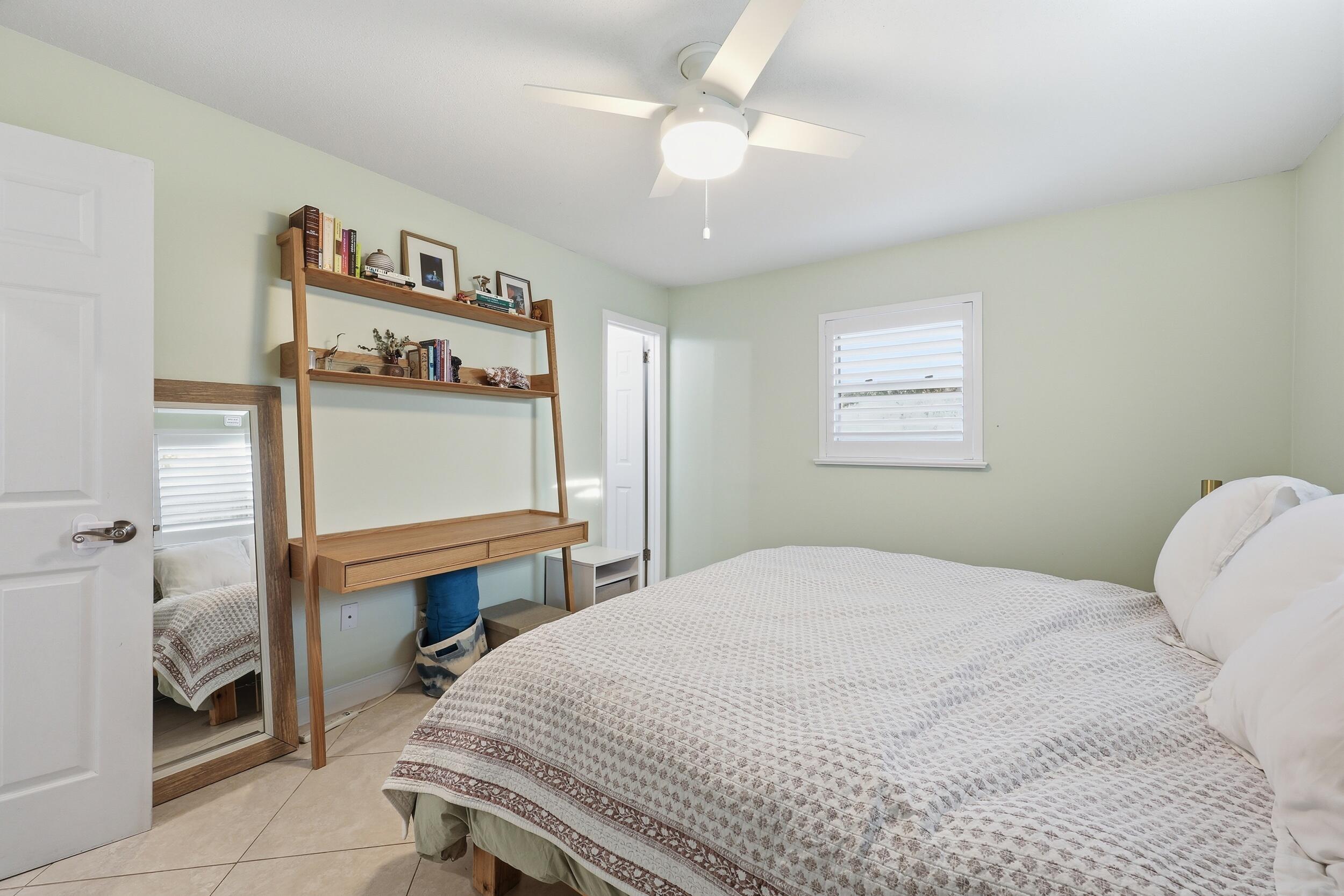 3135 Florida Boulevard