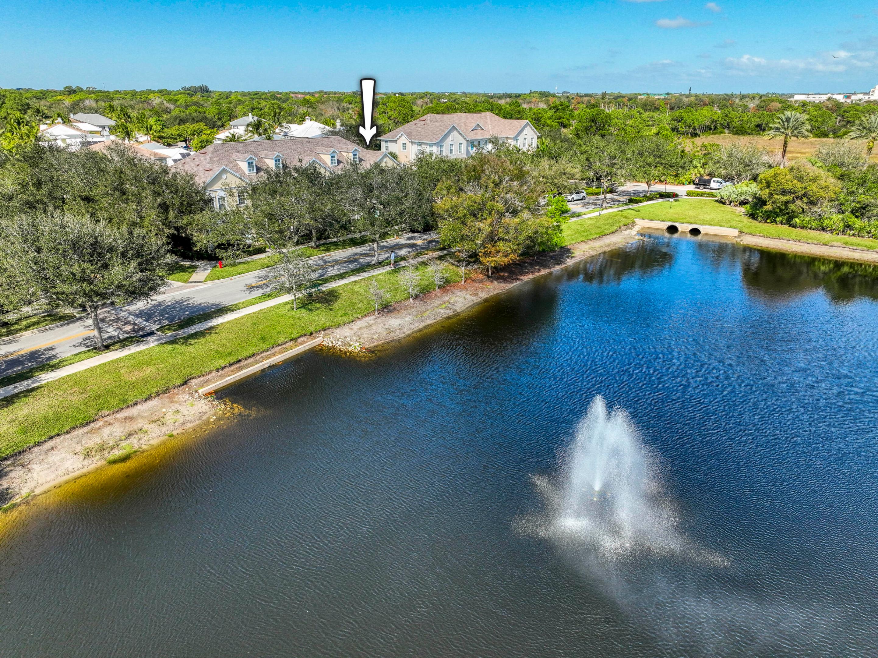 120 W Thatch Palm Circle