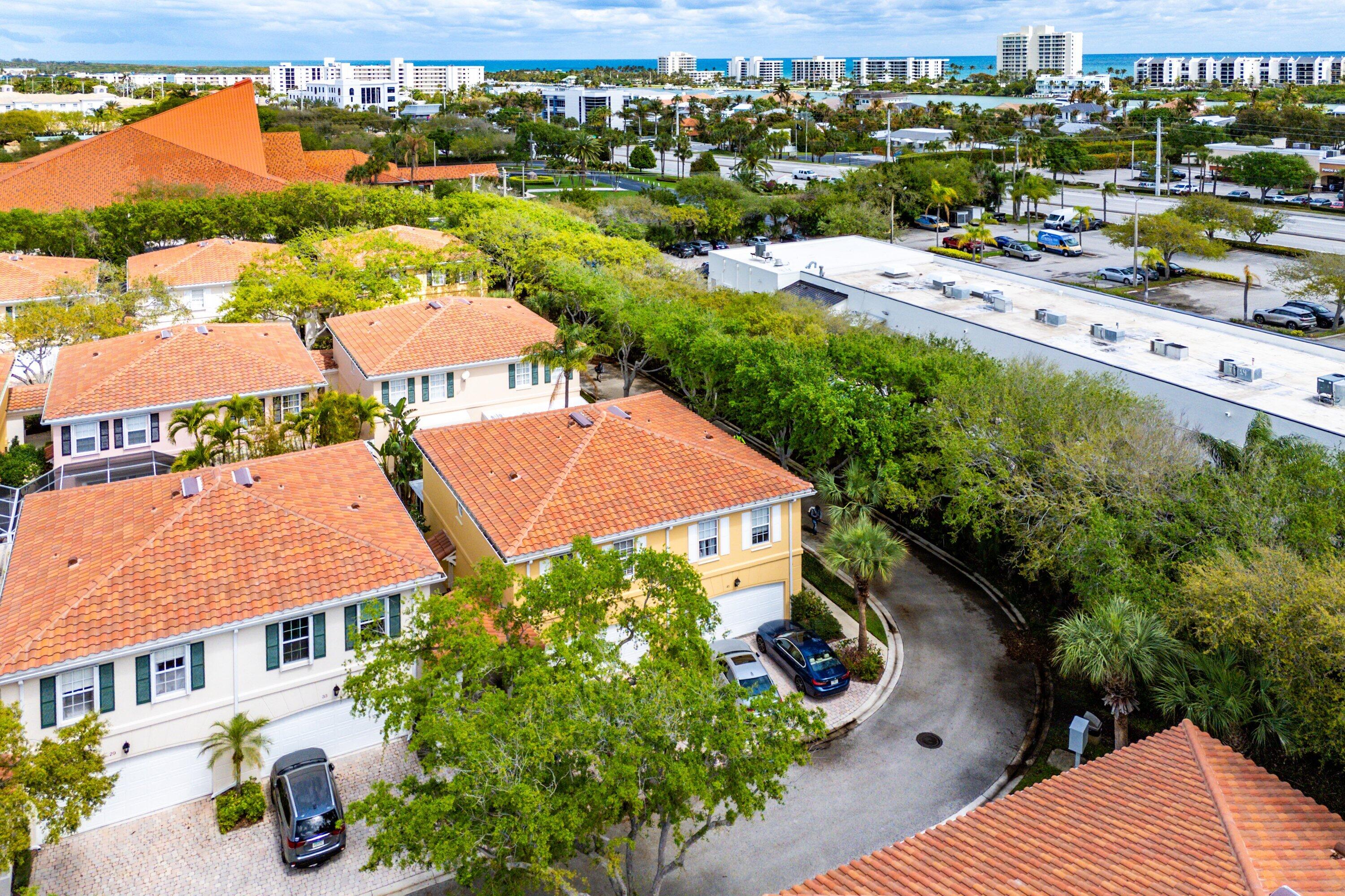 37 Tall Oaks Circle
