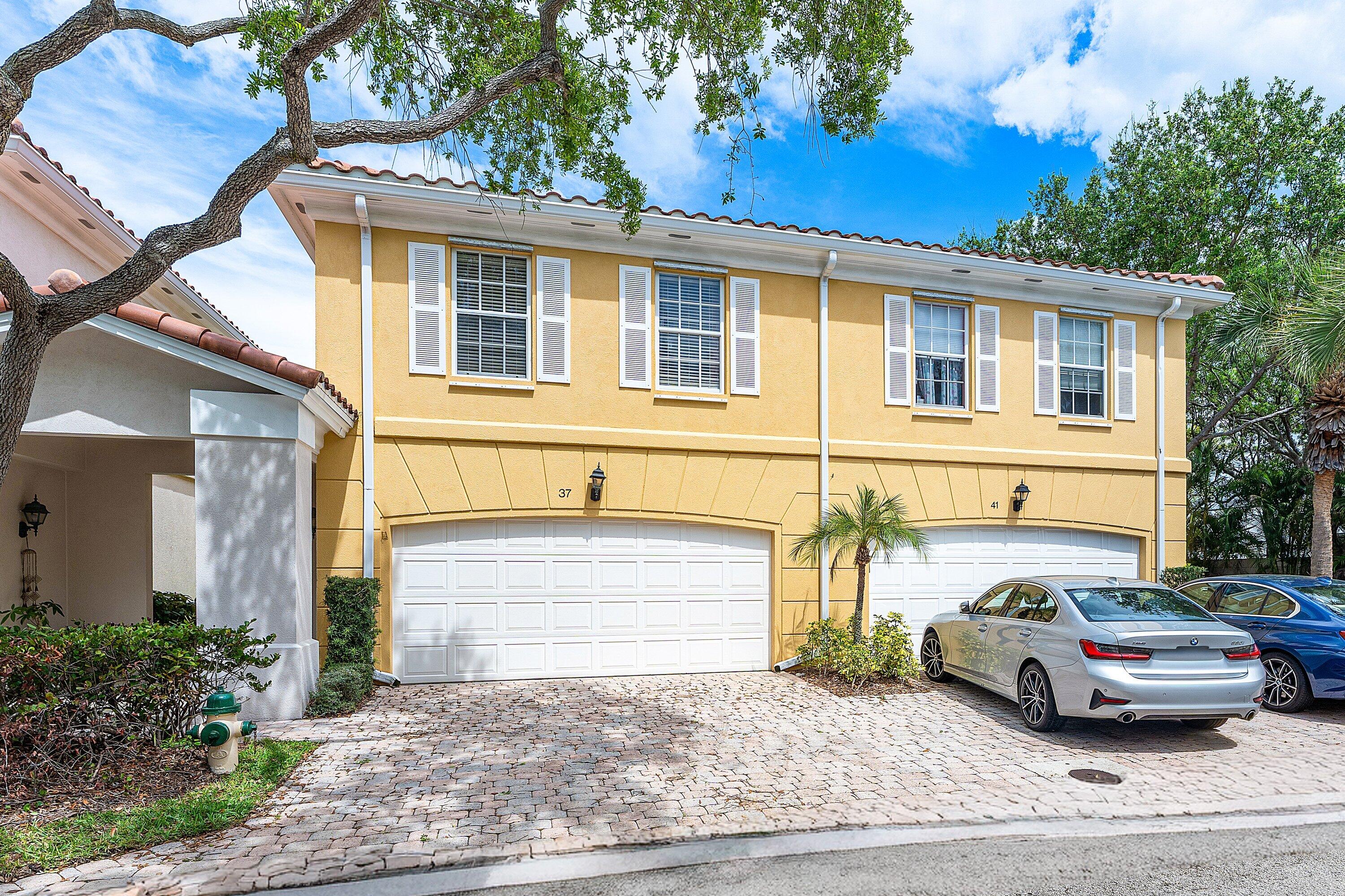 37 Tall Oaks Circle