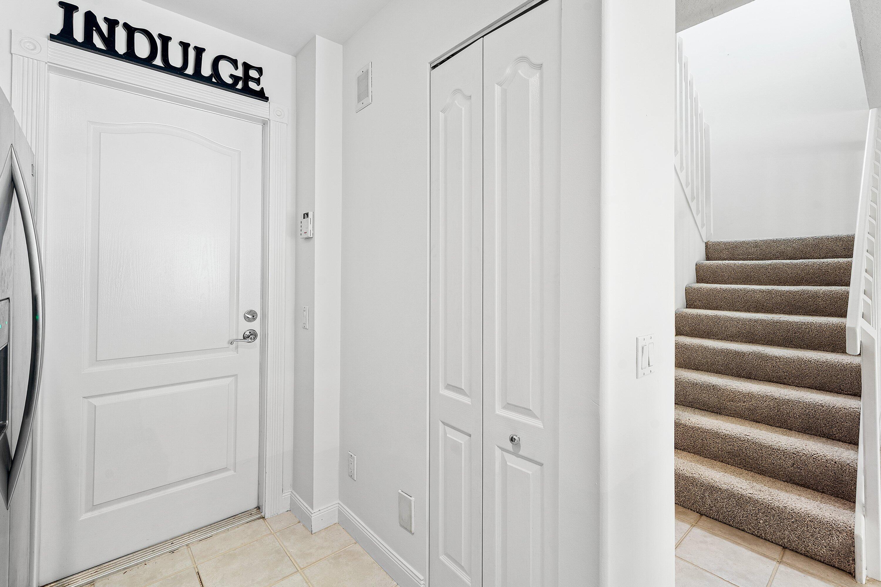 37 Tall Oaks Circle