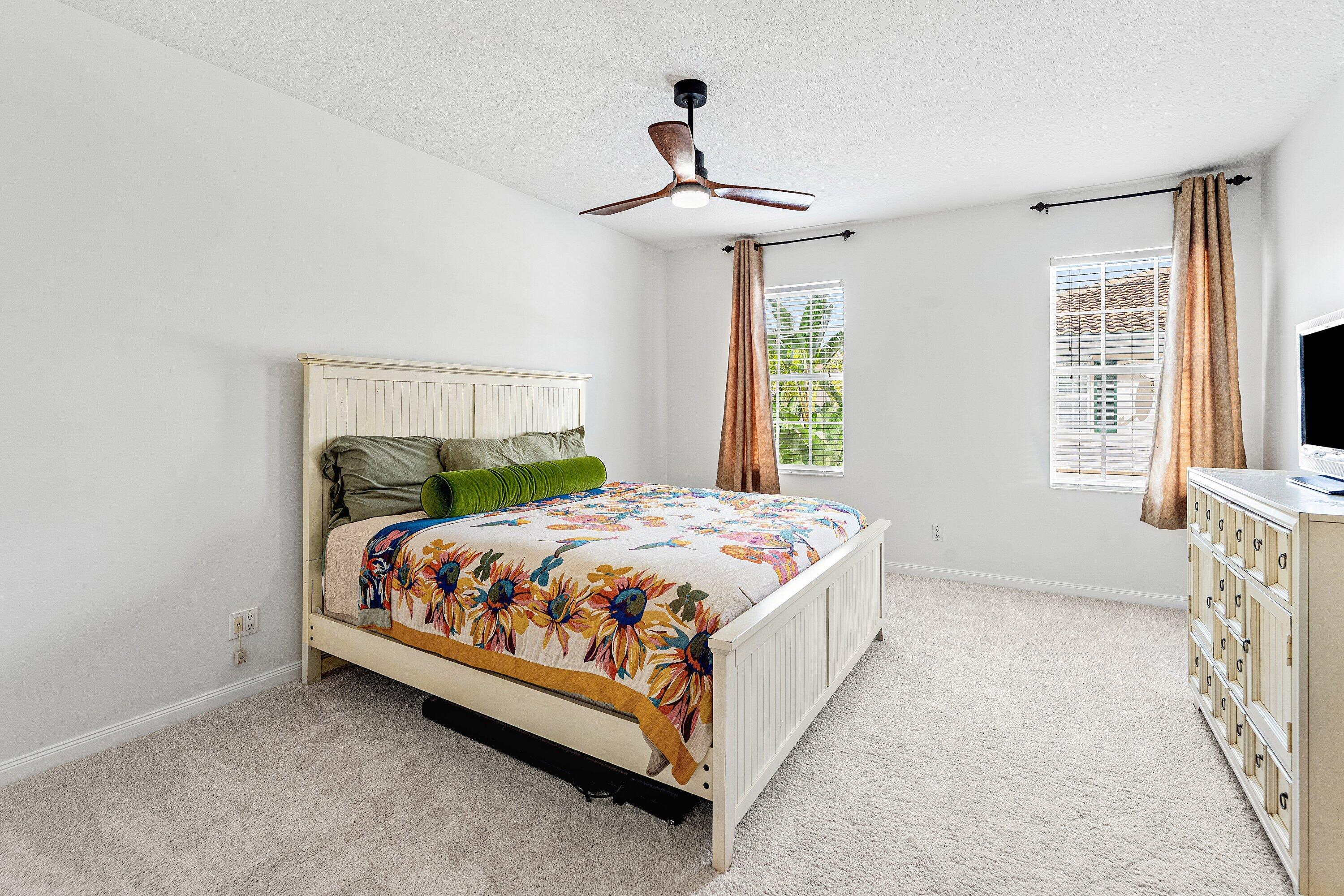37 Tall Oaks Circle