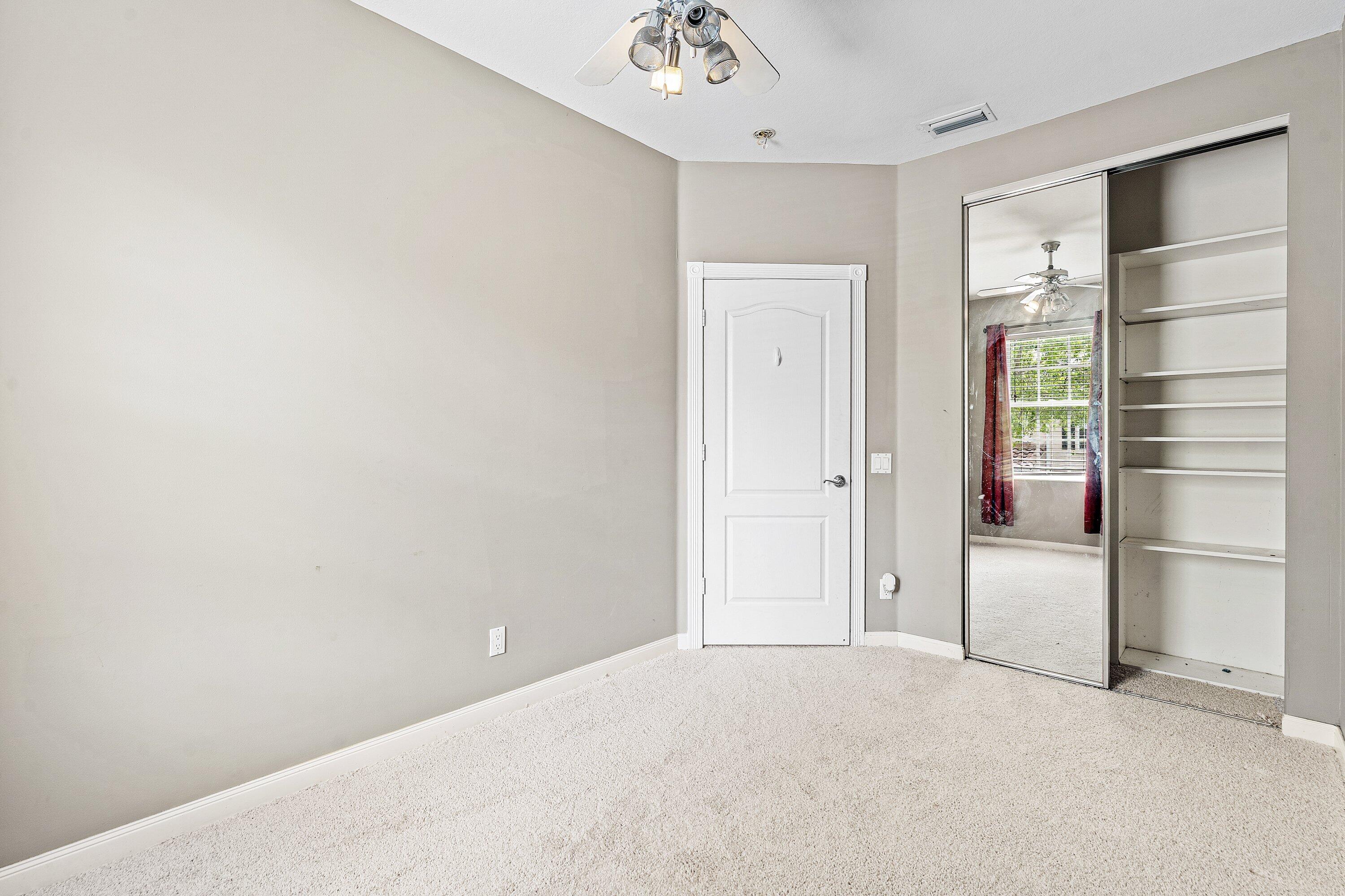 37 Tall Oaks Circle