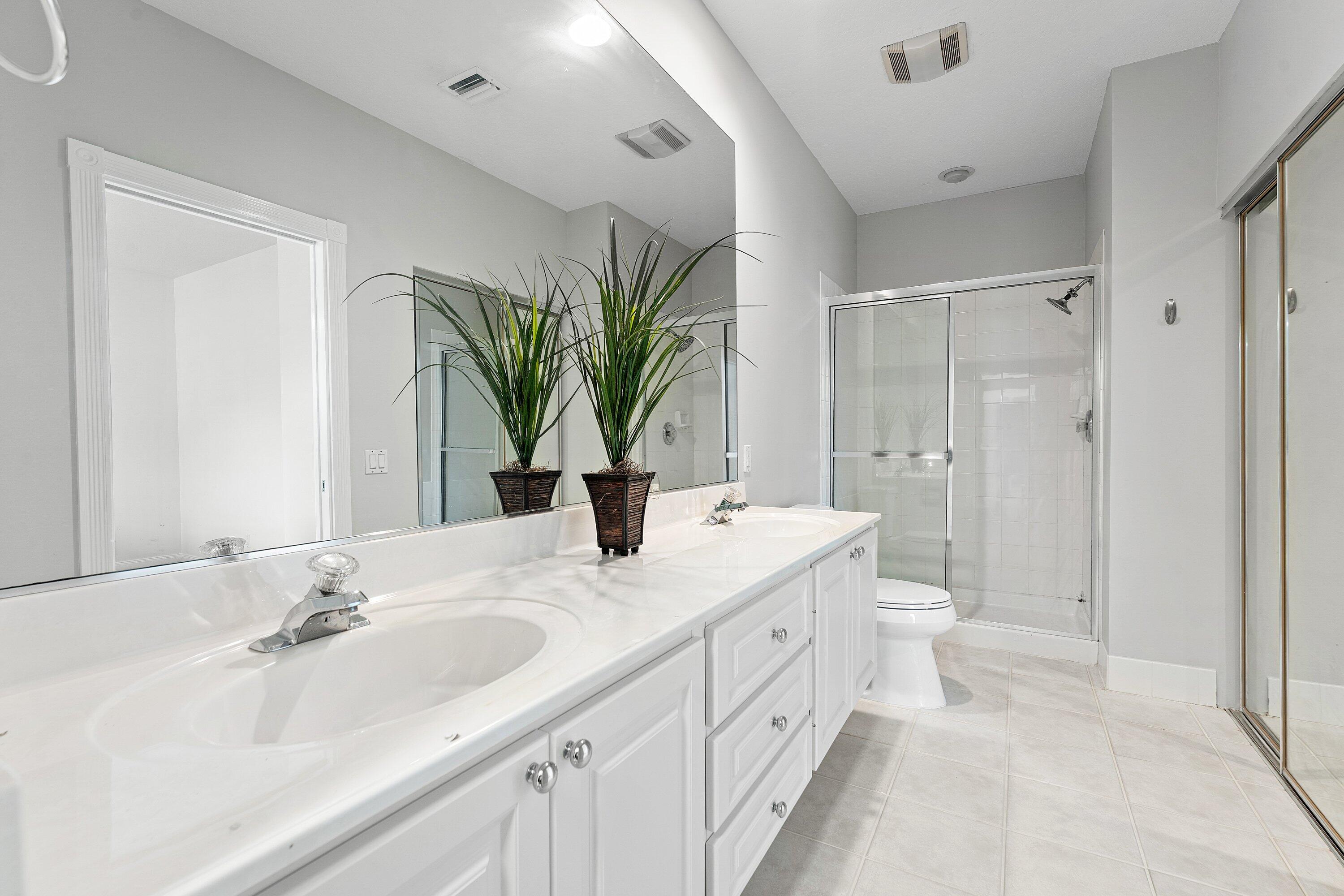 37 Tall Oaks Circle
