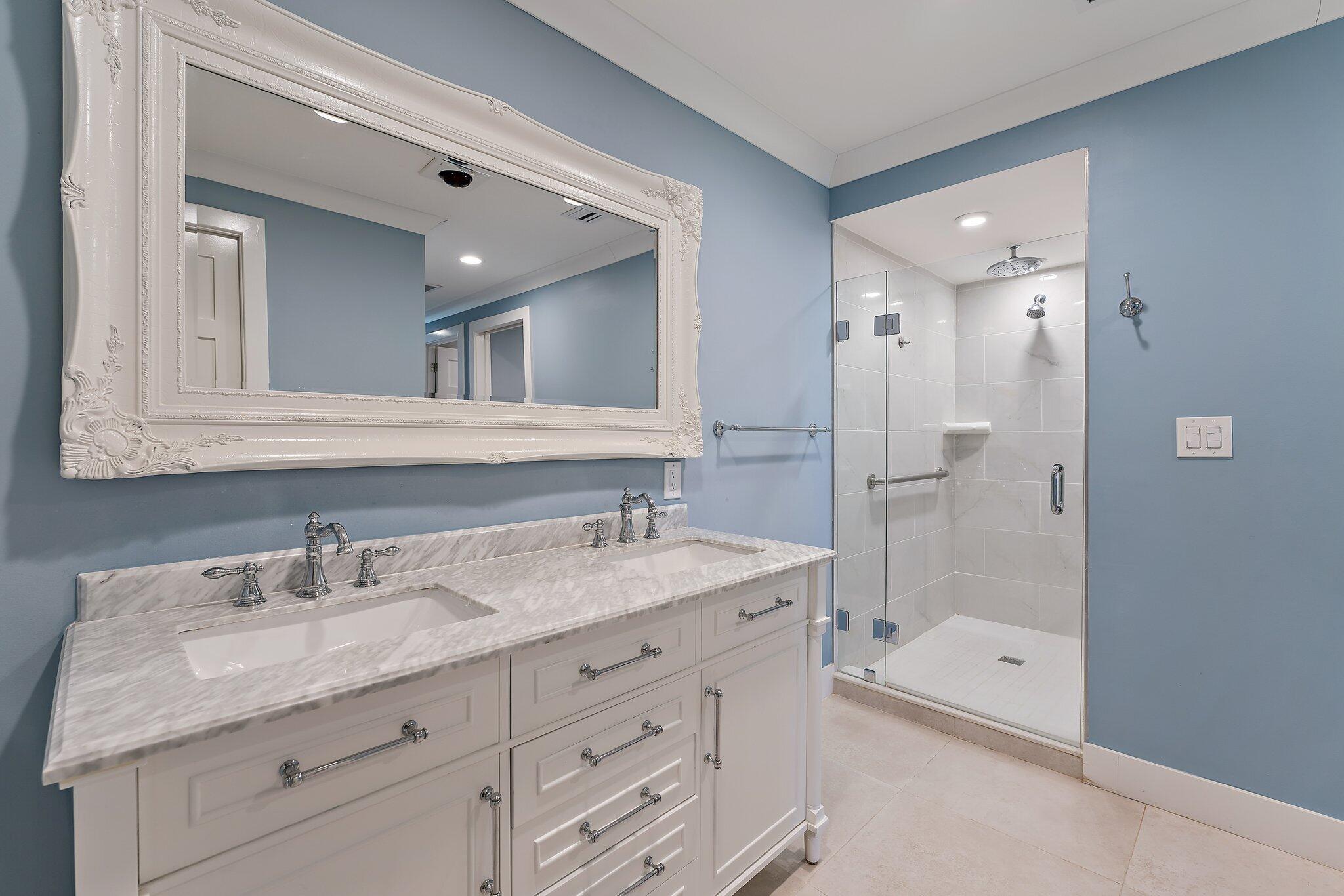 19101 SE Sea Turtle Court 202