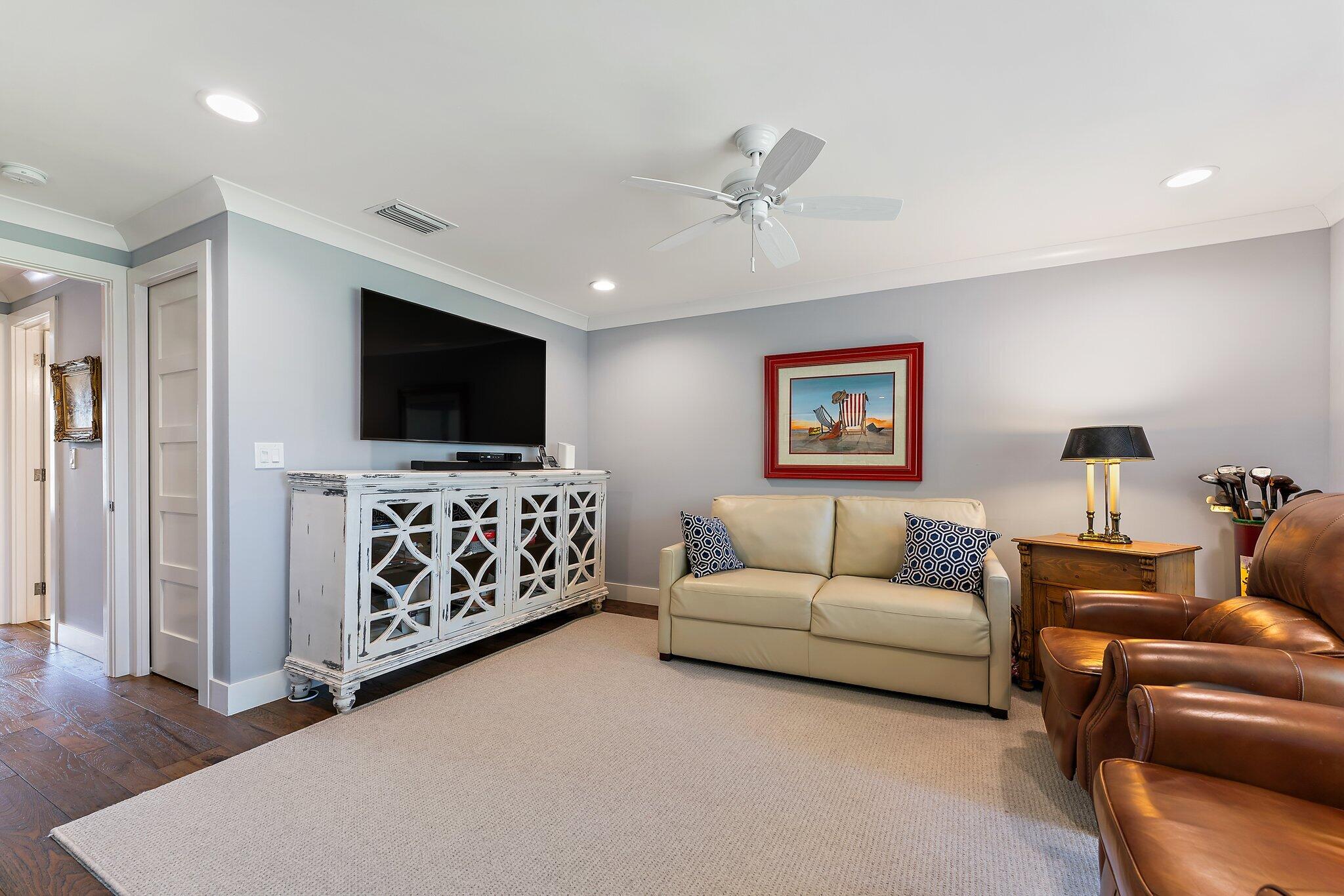 19101 SE Sea Turtle Court 202