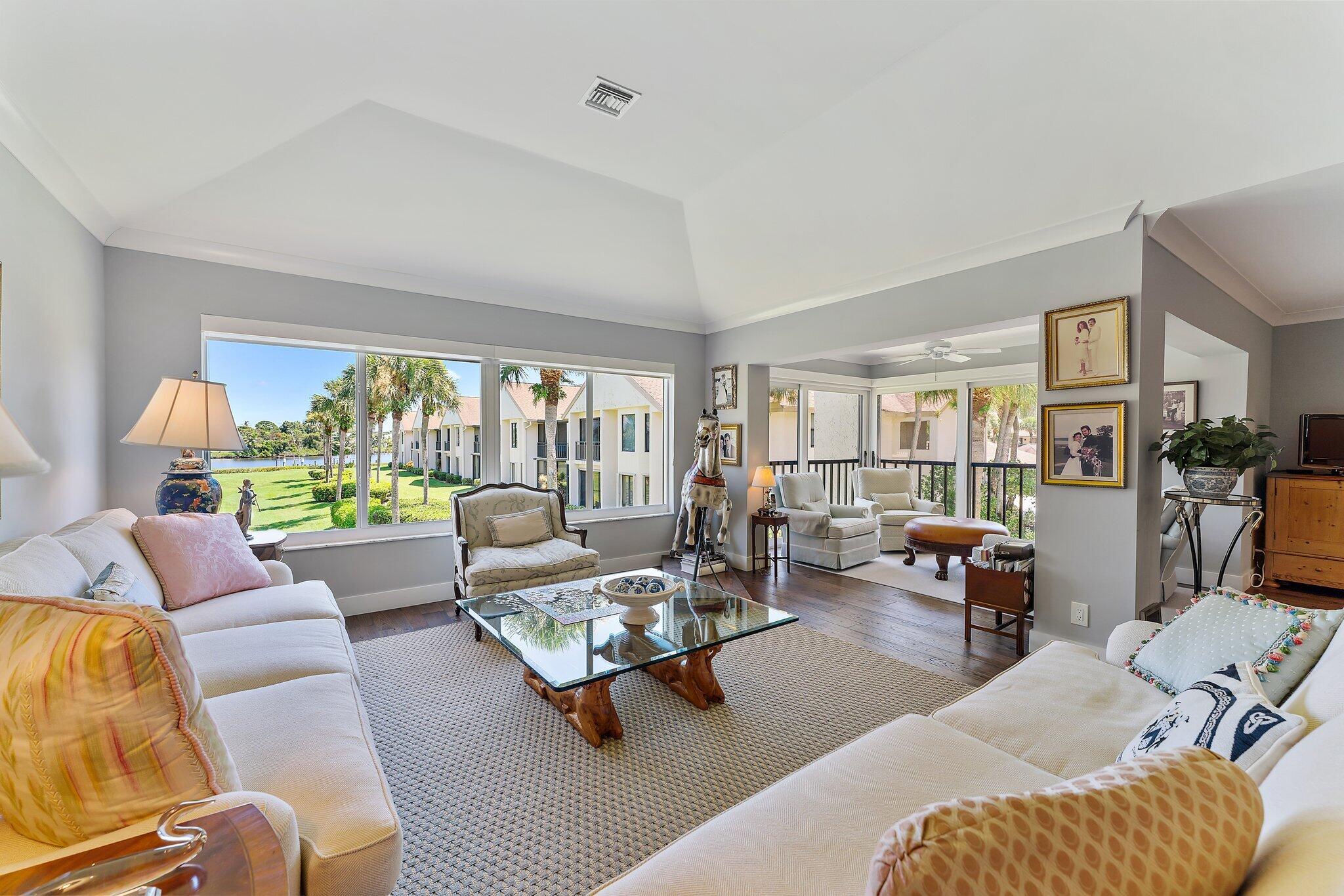 19101 SE Sea Turtle Court 202