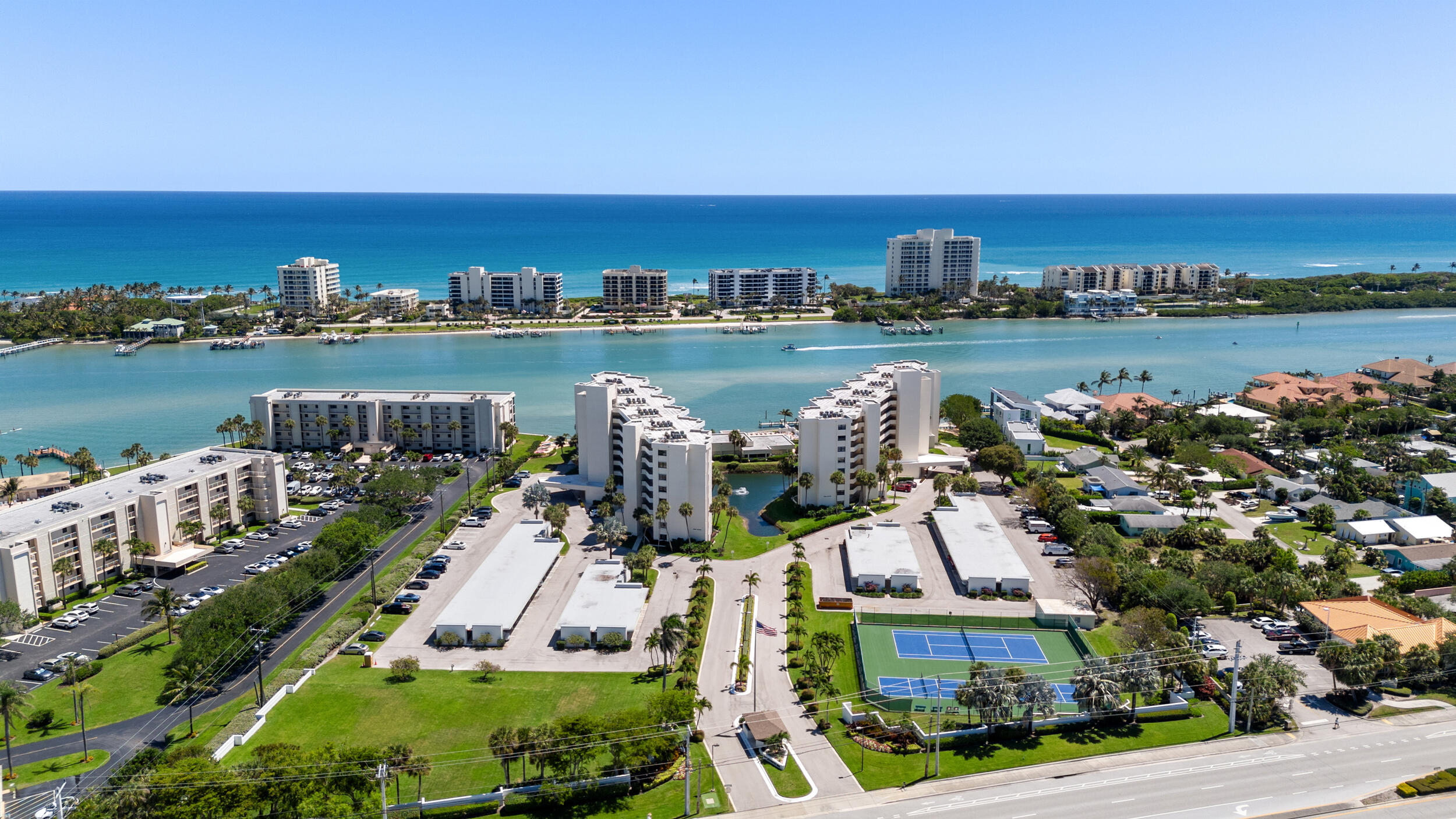 19800 Sandpointe Bay Drive 802