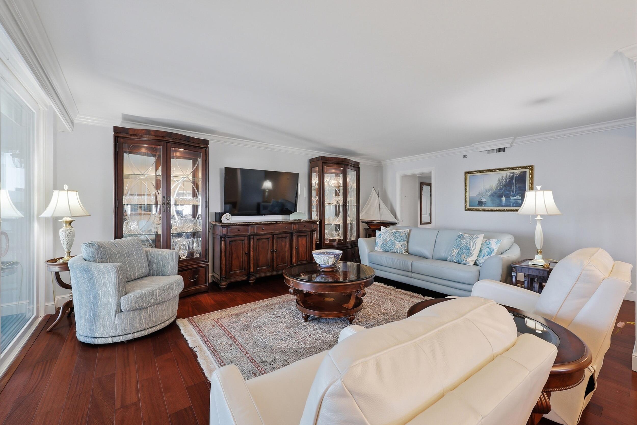 19800 Sandpointe Bay Drive 802