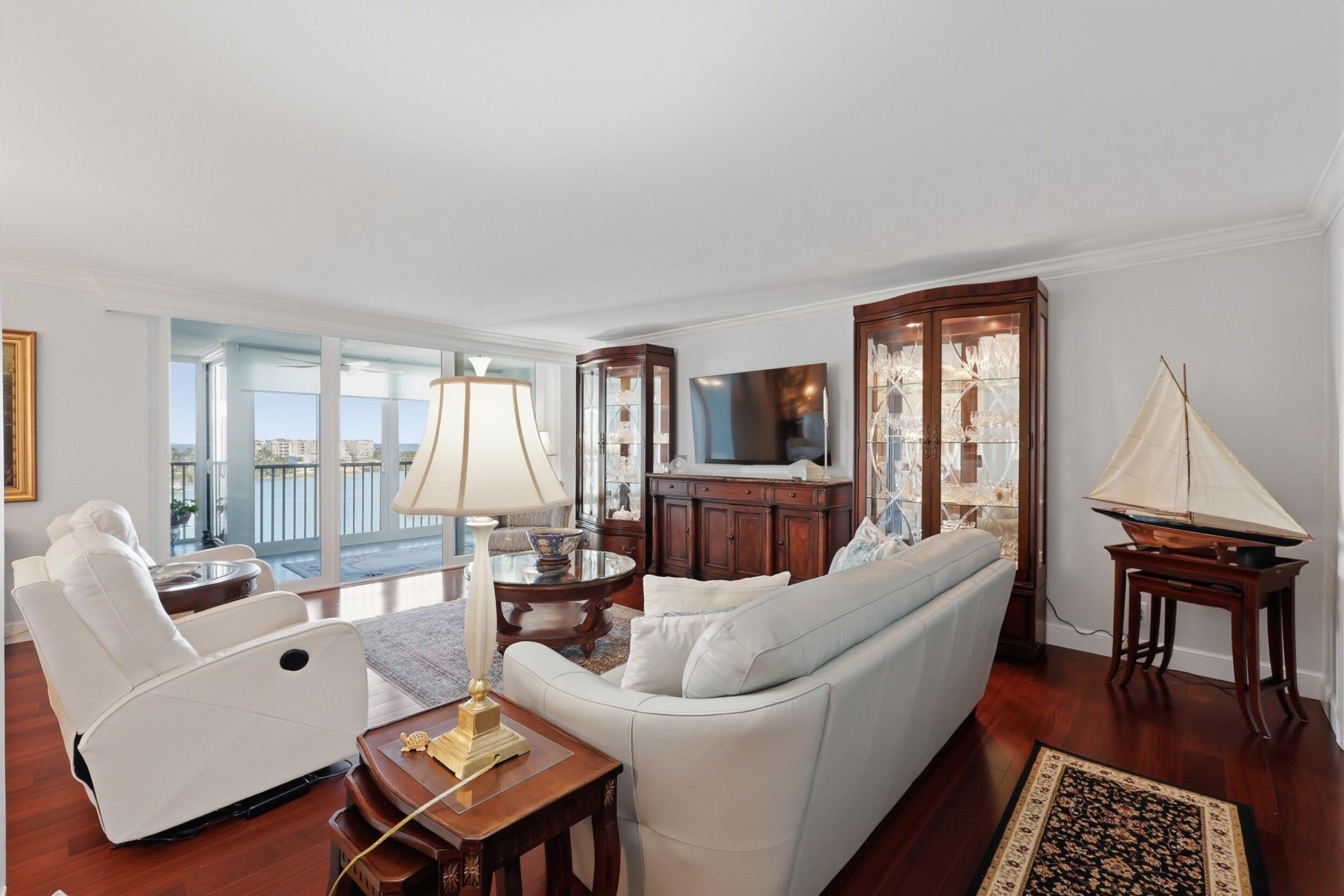 19800 Sandpointe Bay Drive 802