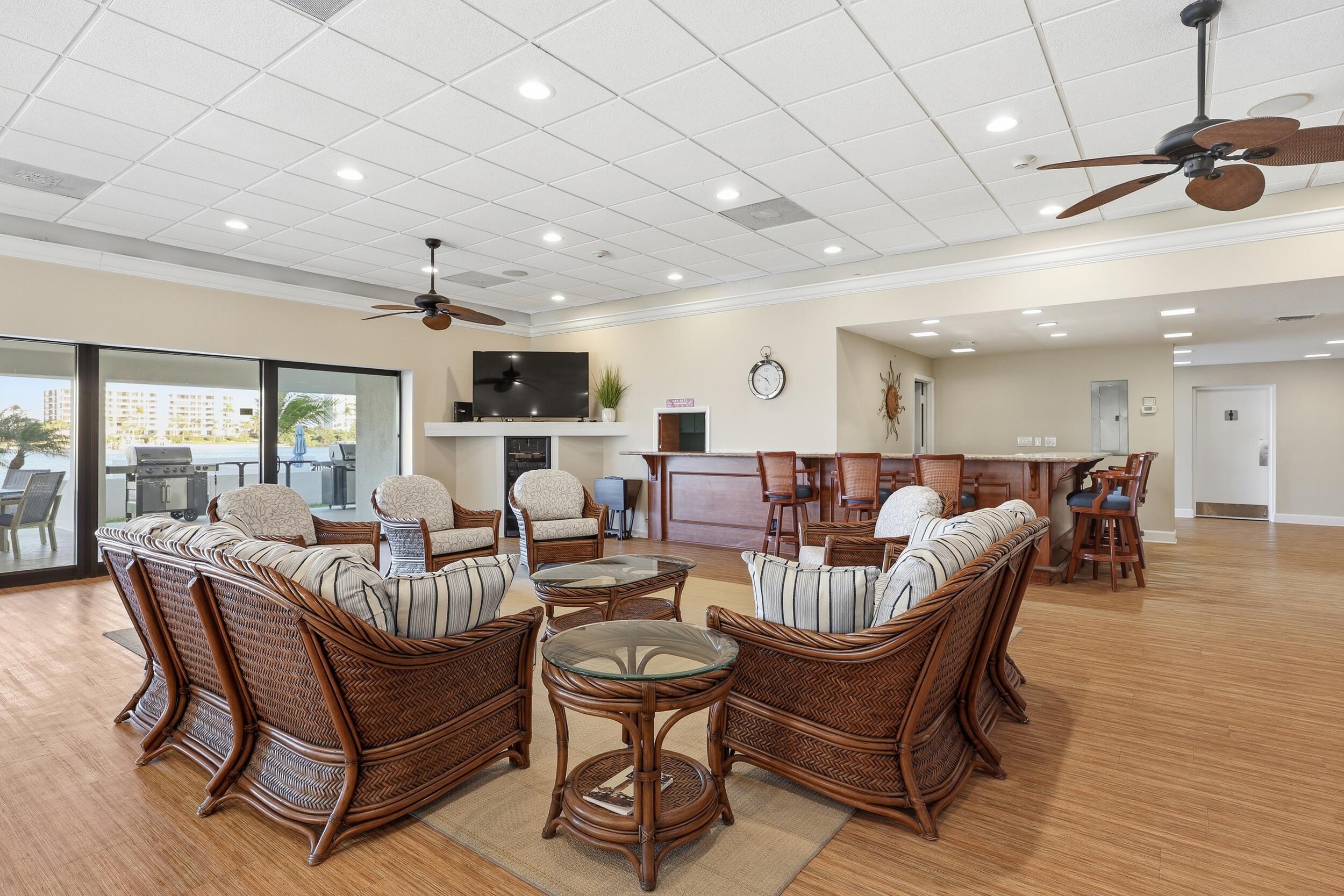 19800 Sandpointe Bay Drive 802