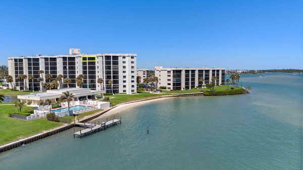 19800 Sandpointe Bay Drive 802