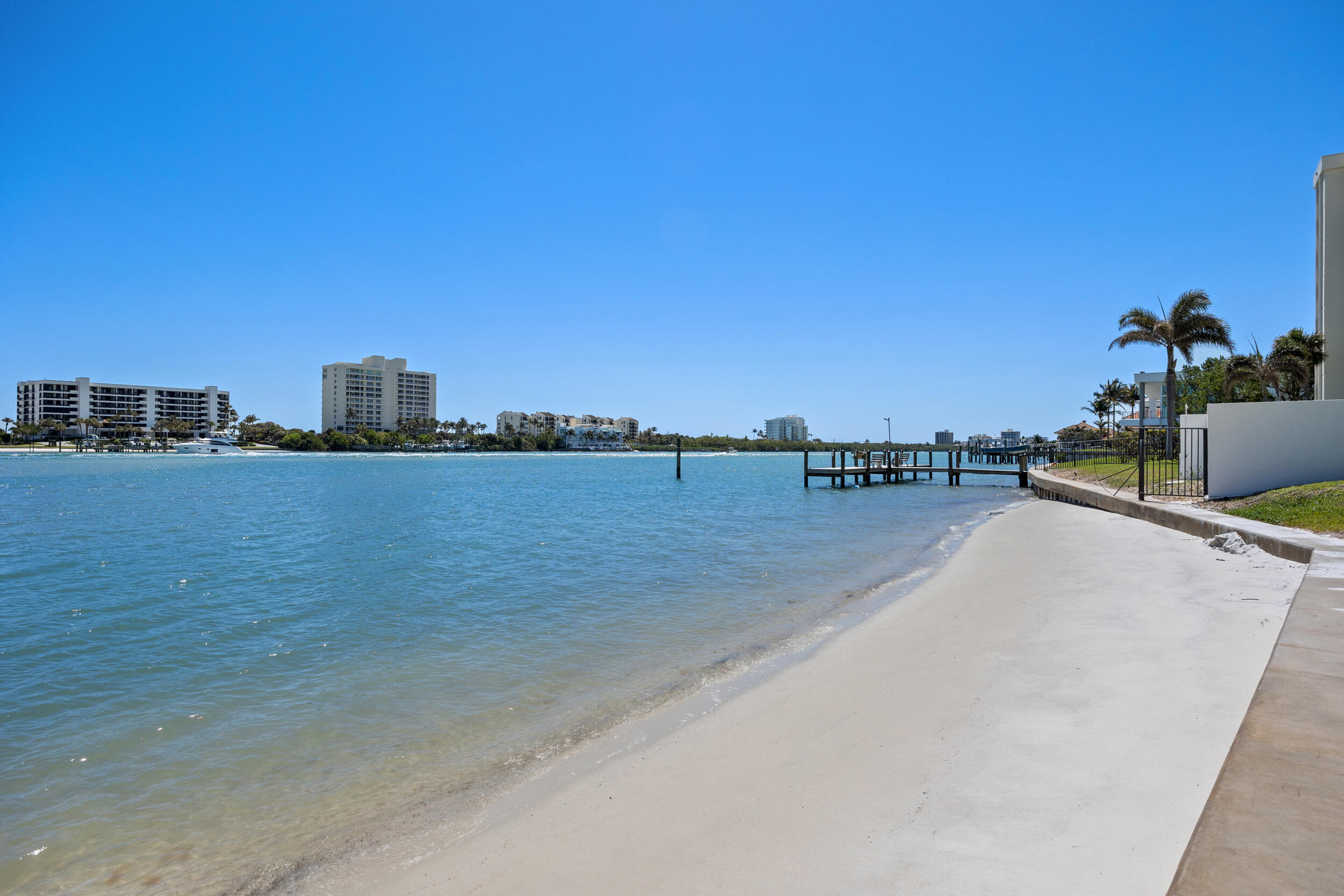 19800 Sandpointe Bay Drive 802