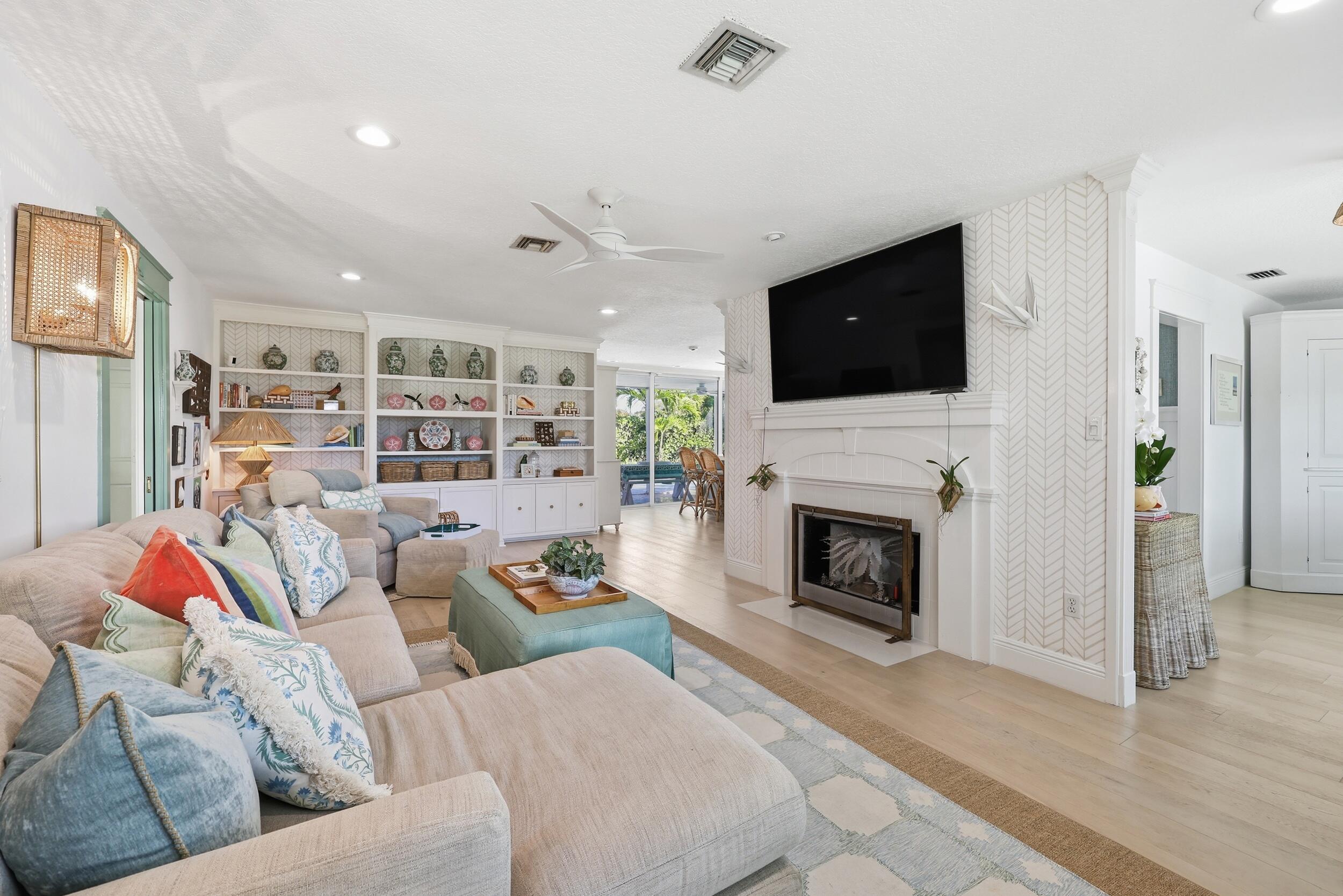 61 W Pine Hill Trail