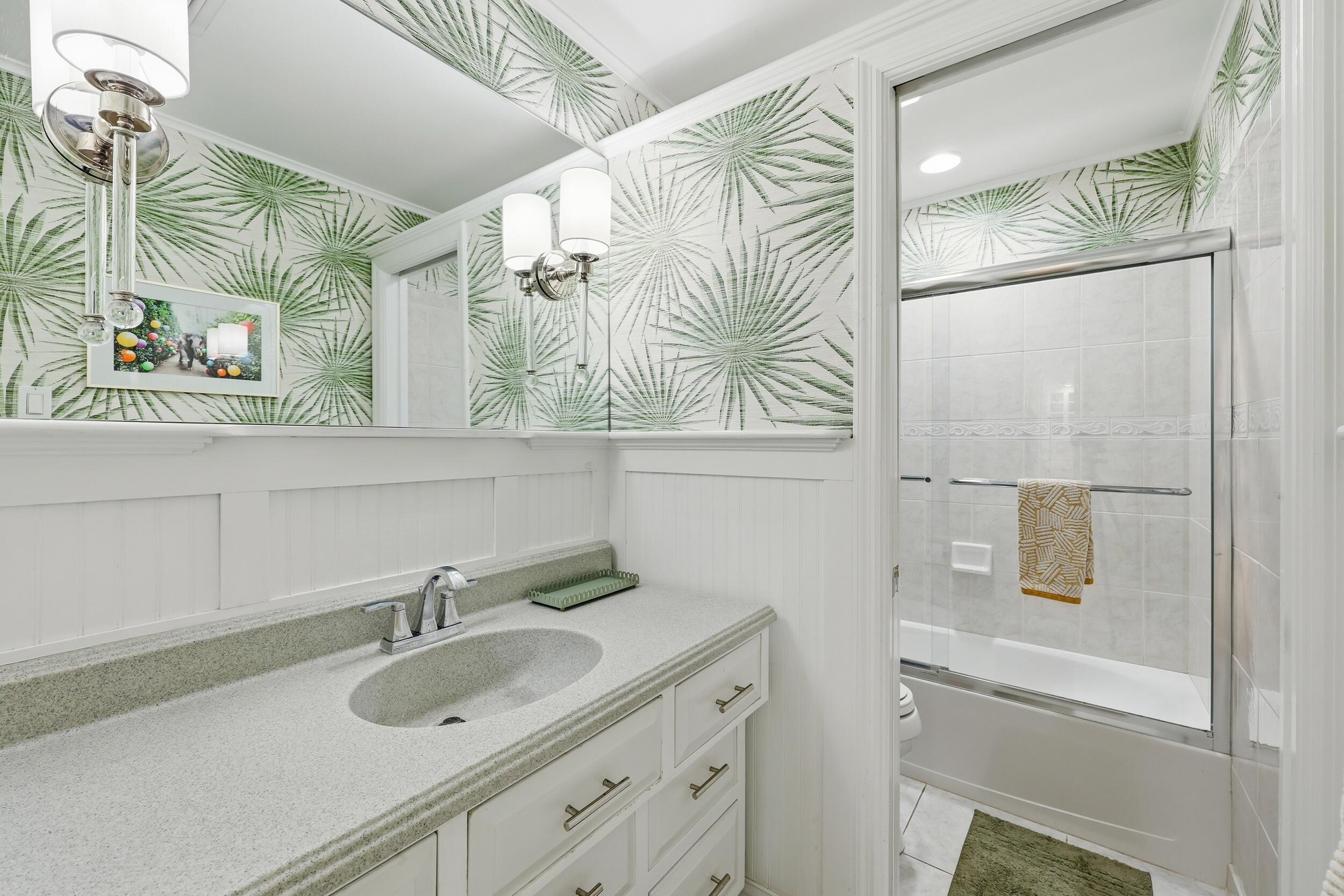 61 W Pine Hill Trail