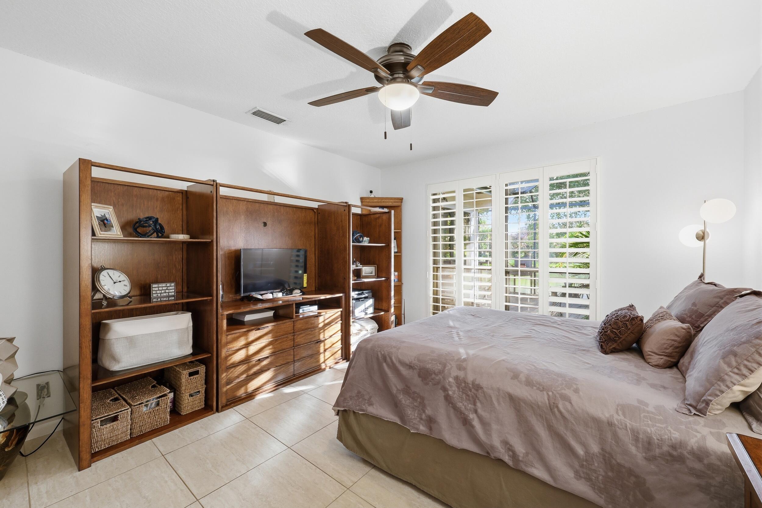 6403 Eastpointe Pines Street Street