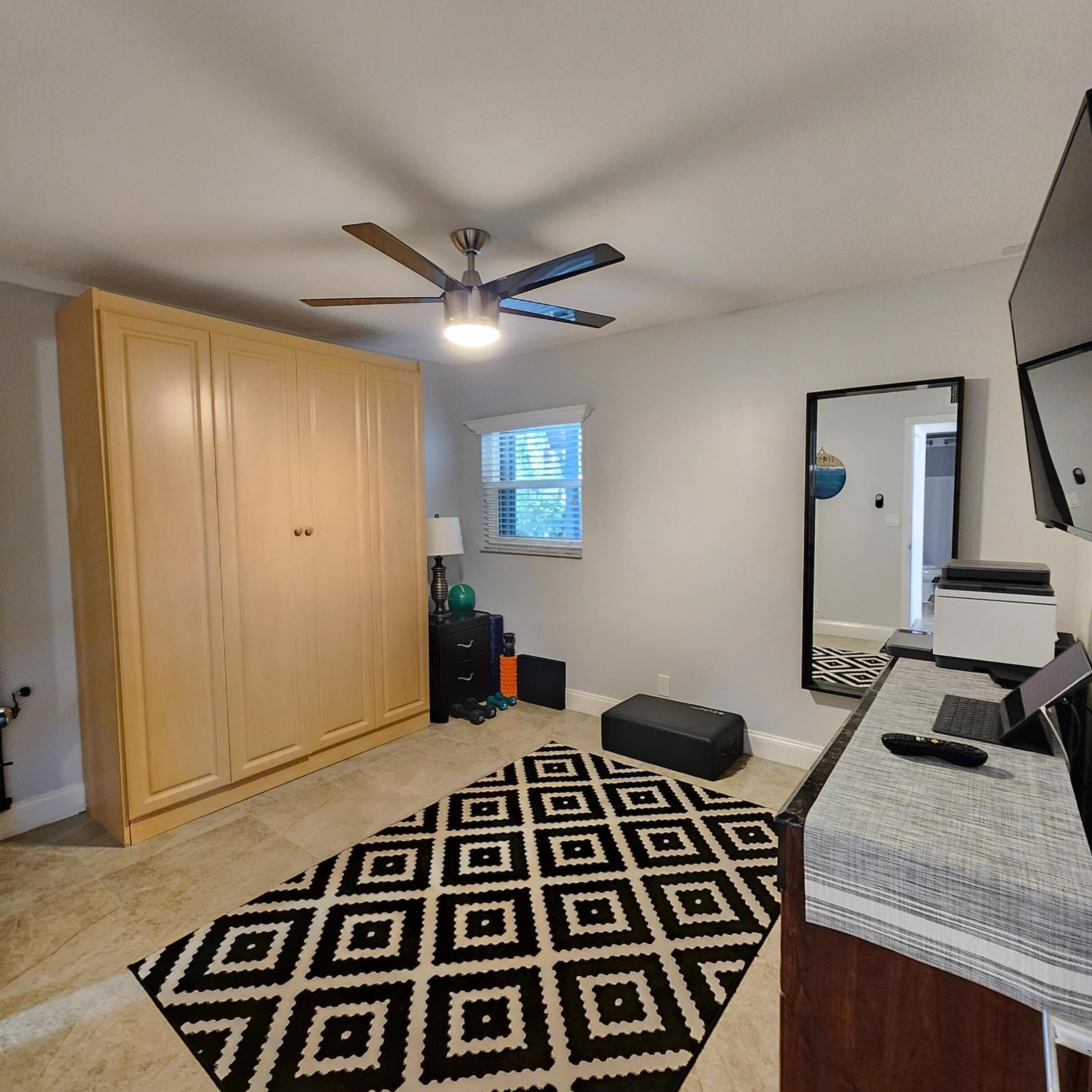 5151 N Highway A1a 111