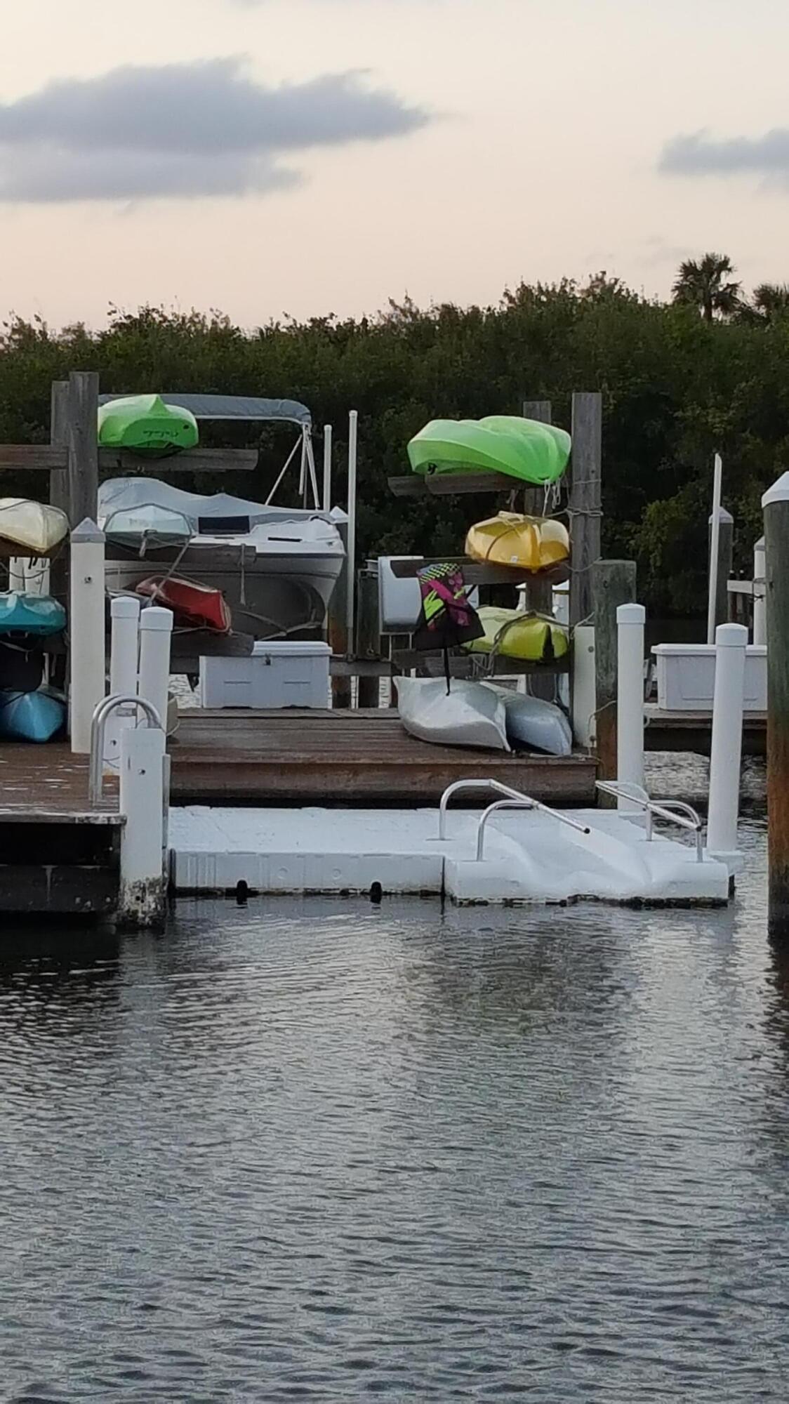 5151 N Highway A1a 111