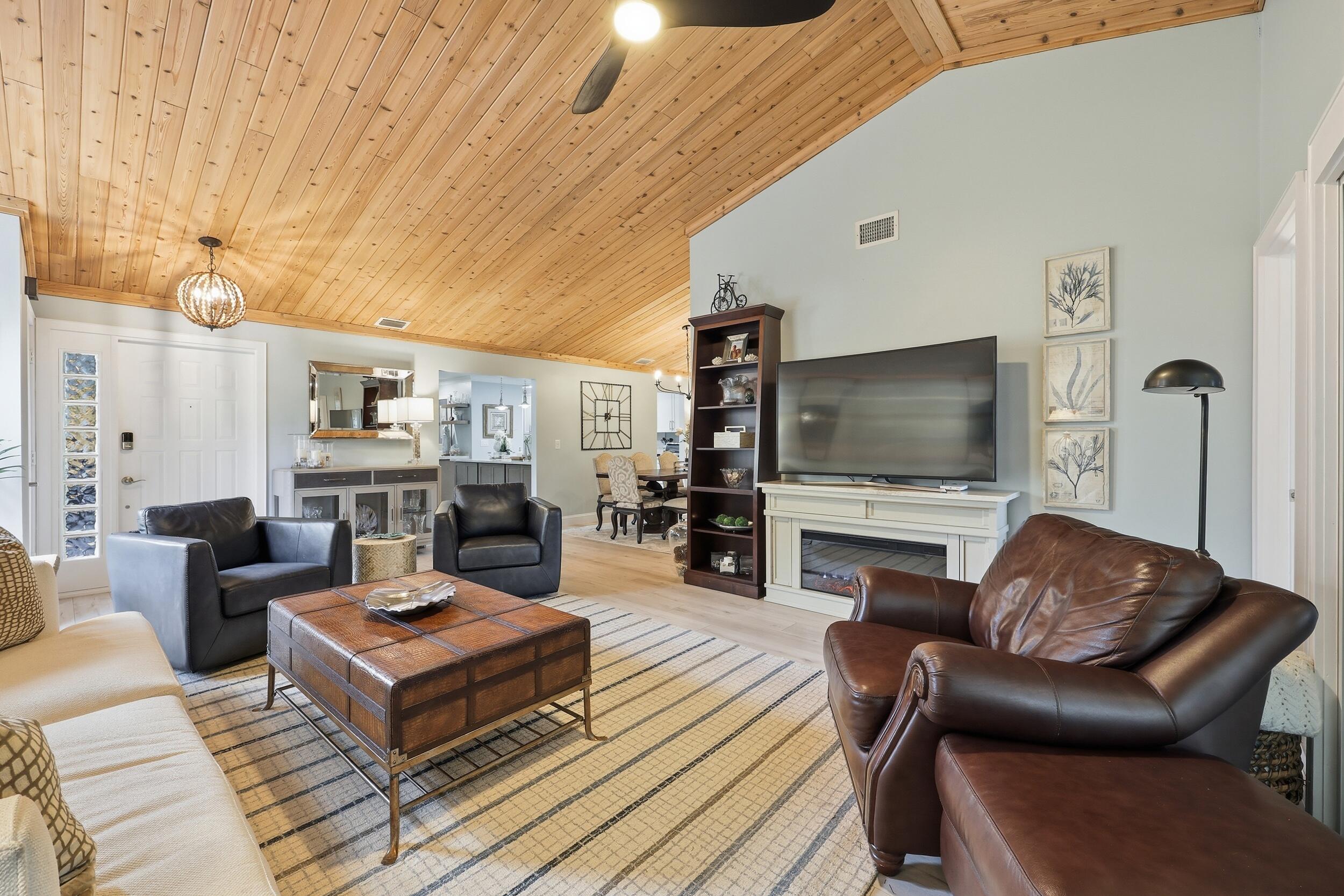 114 Ocean Dunes Circle Circle