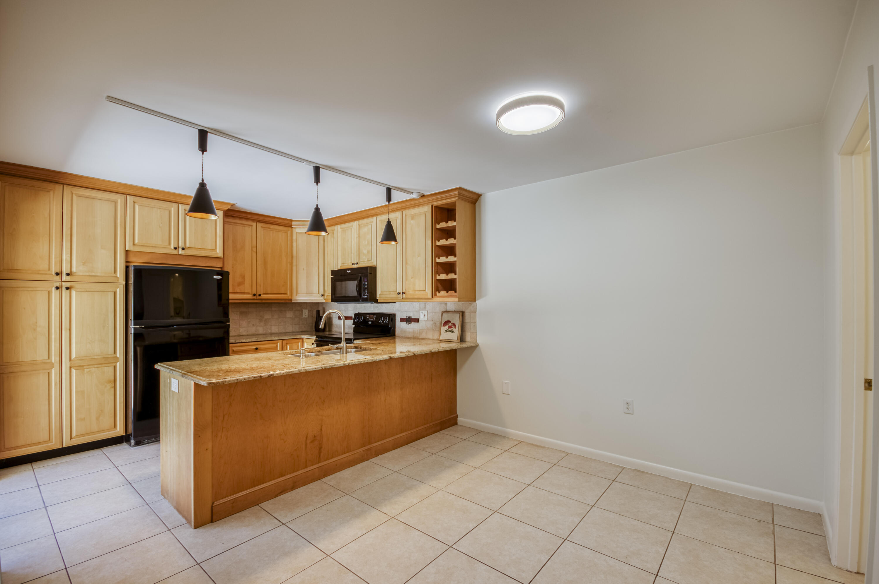 2414 24th Court