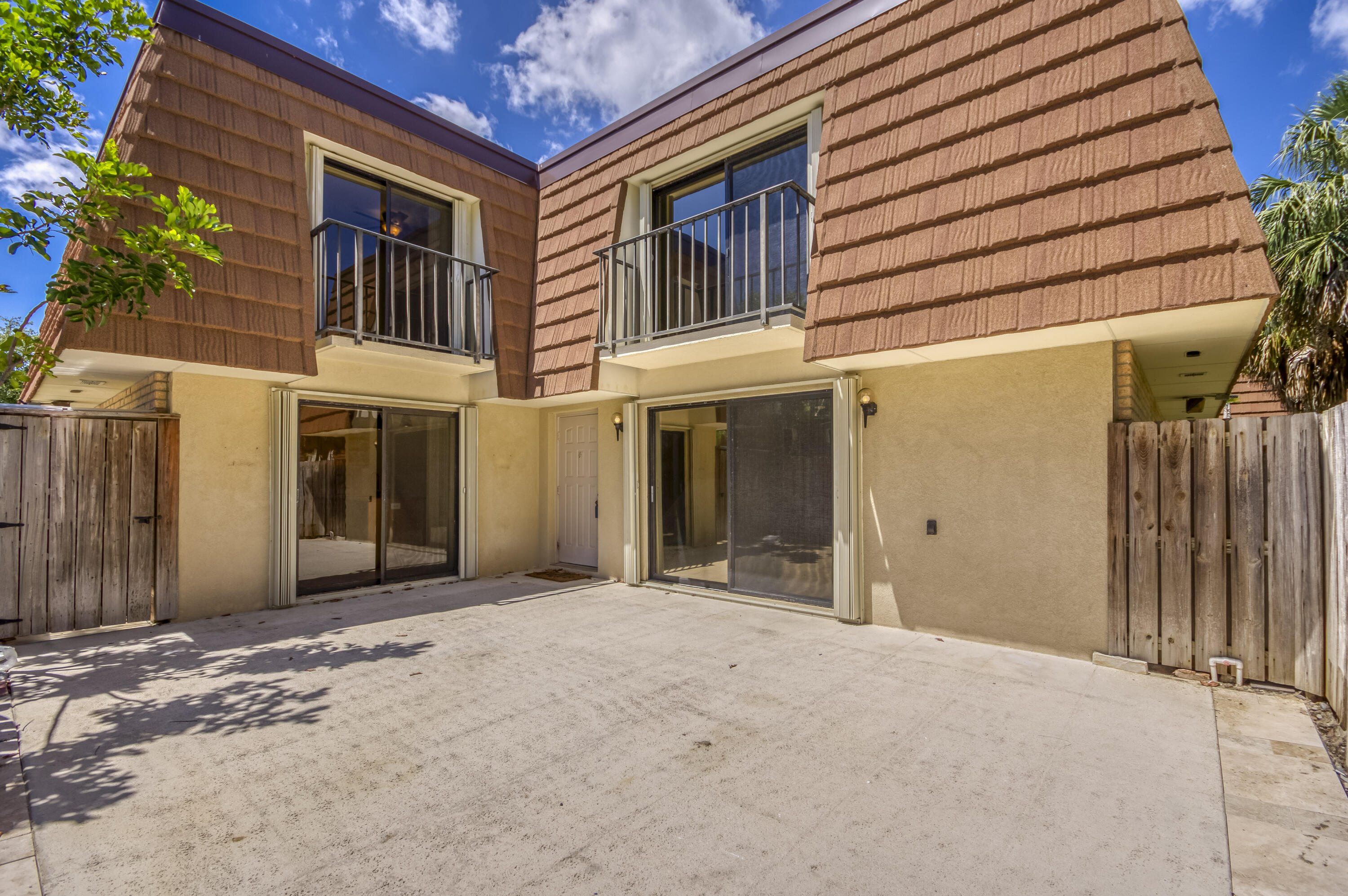 2414 24th Court