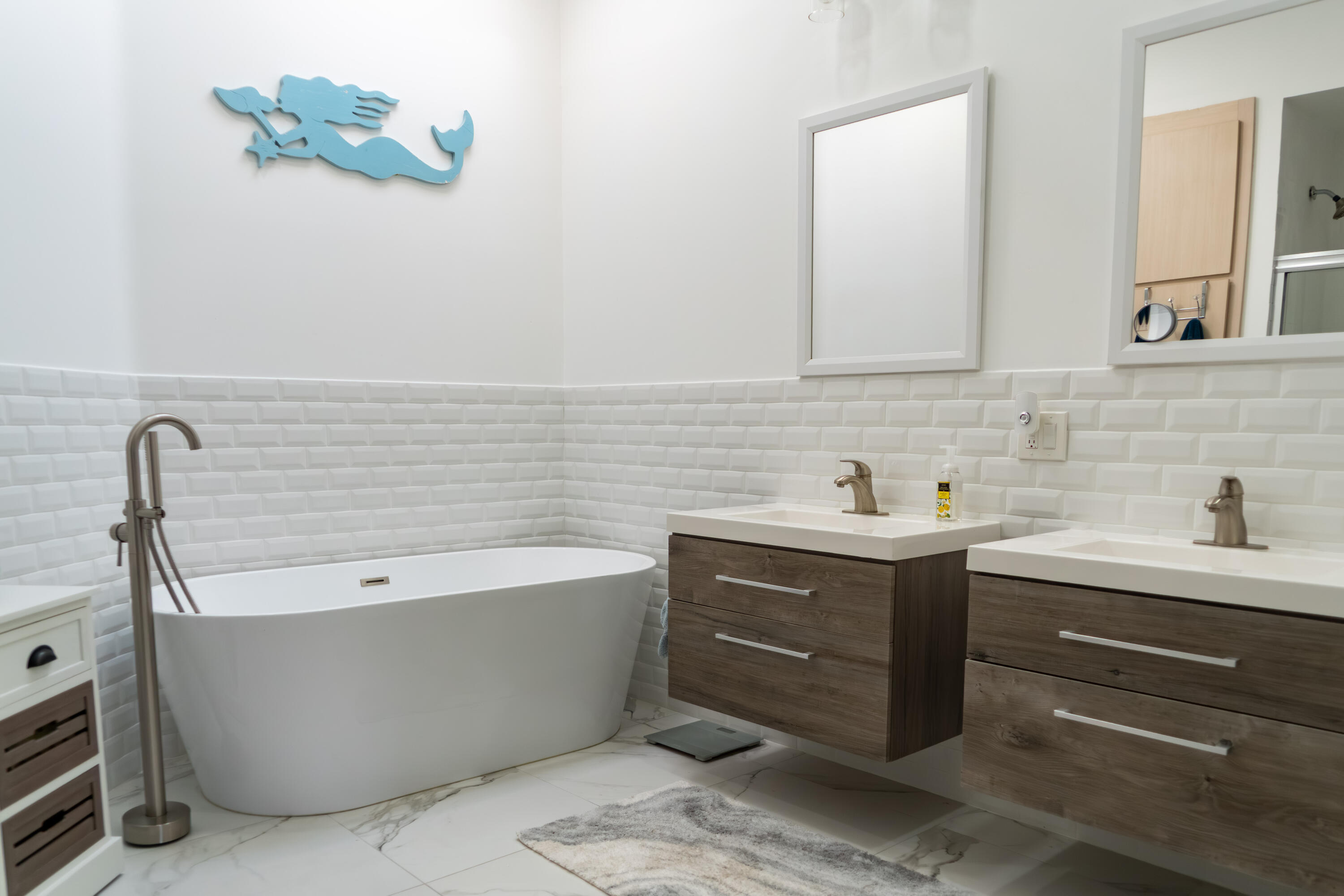 7445 SE Marsh Fern Lane