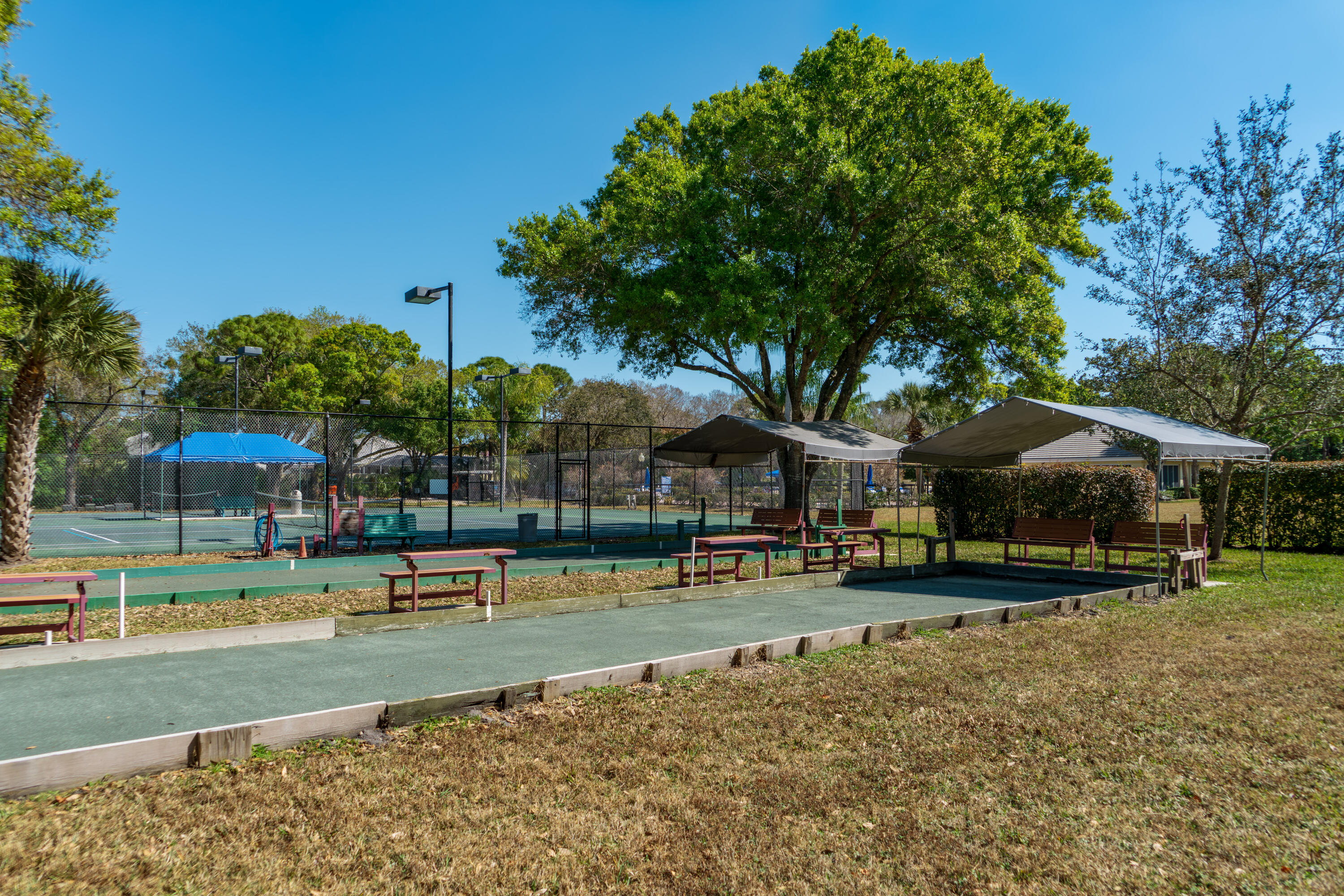 7445 SE Marsh Fern Lane