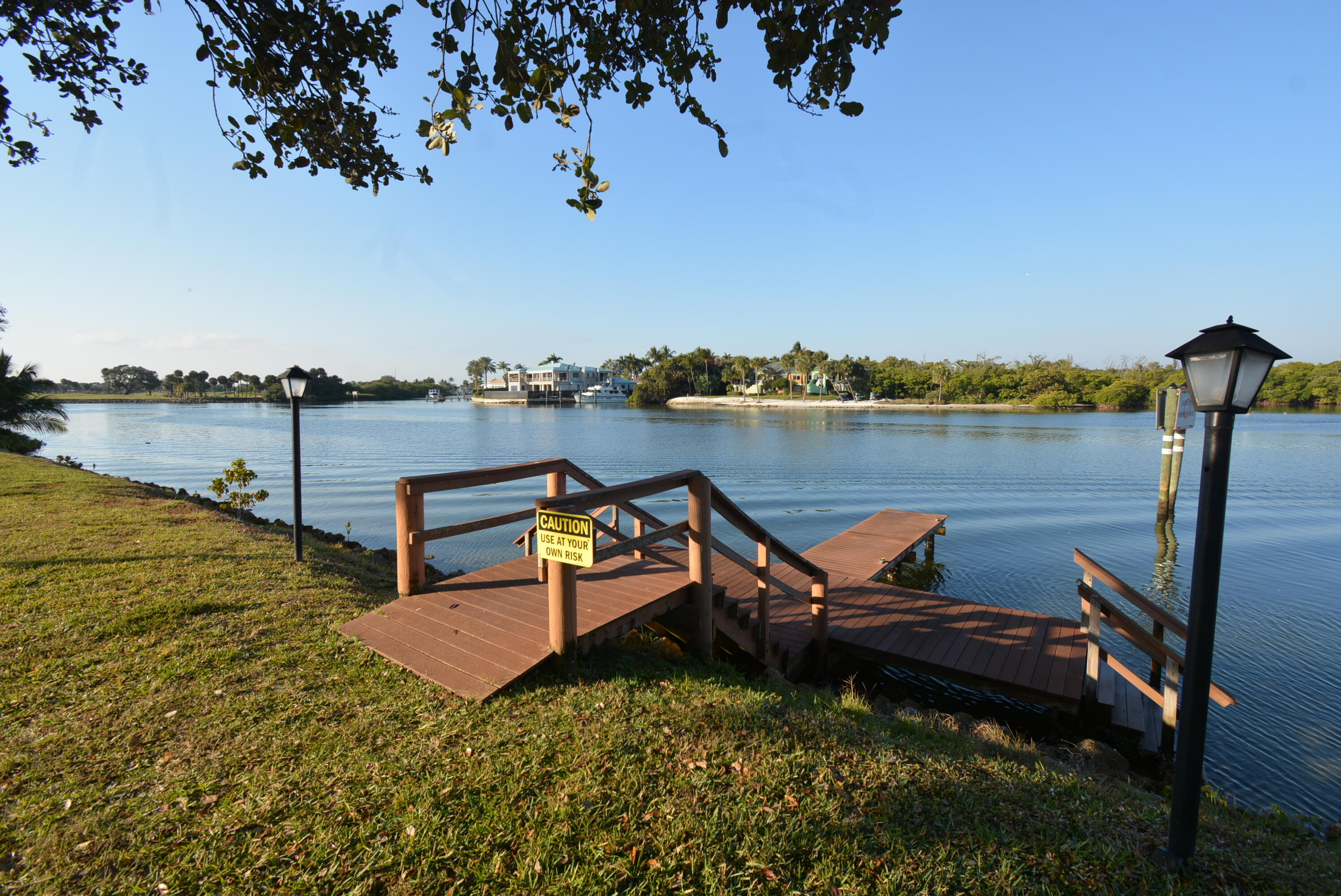 390 Golfview Road A