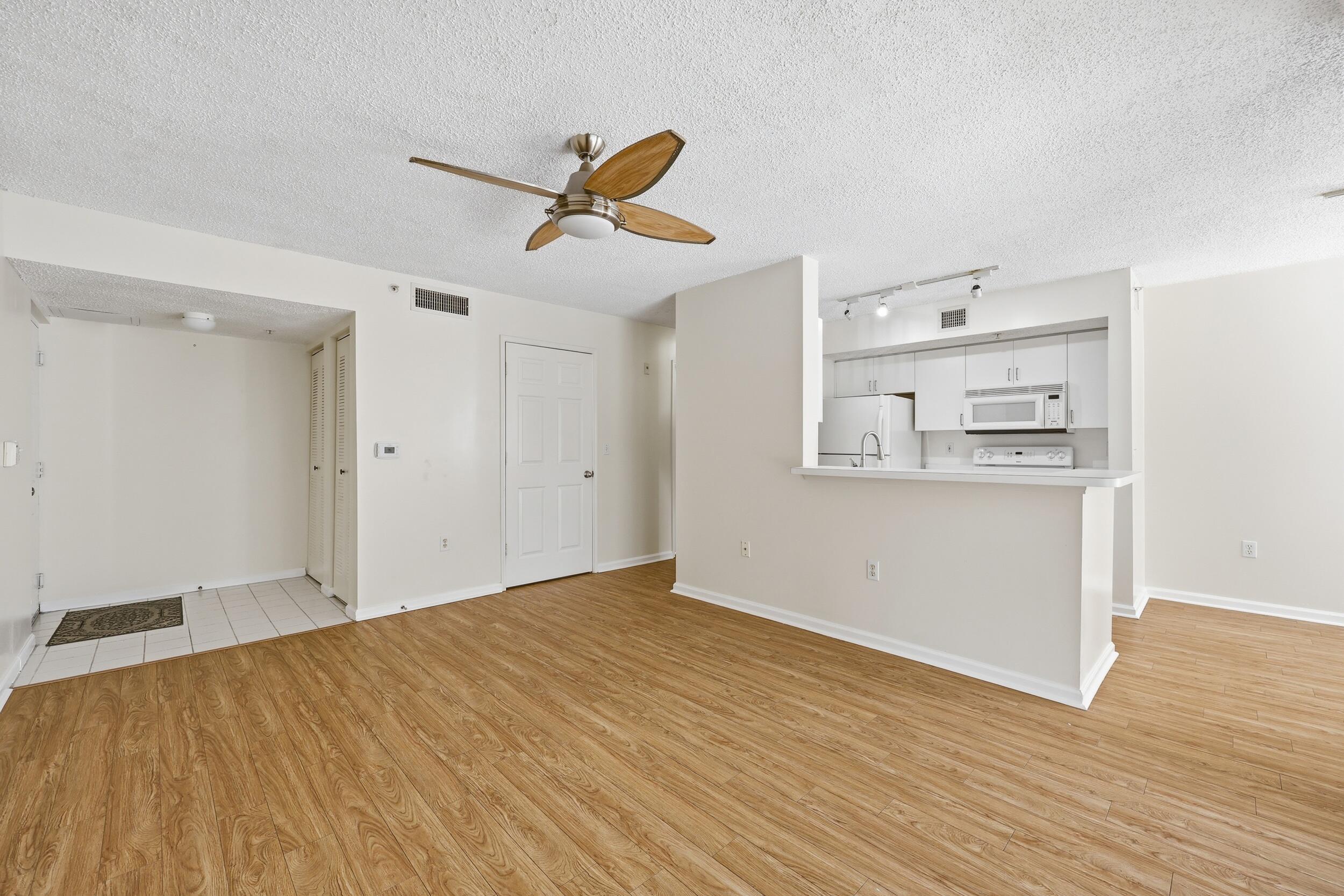 284 Village Boulevard 9209