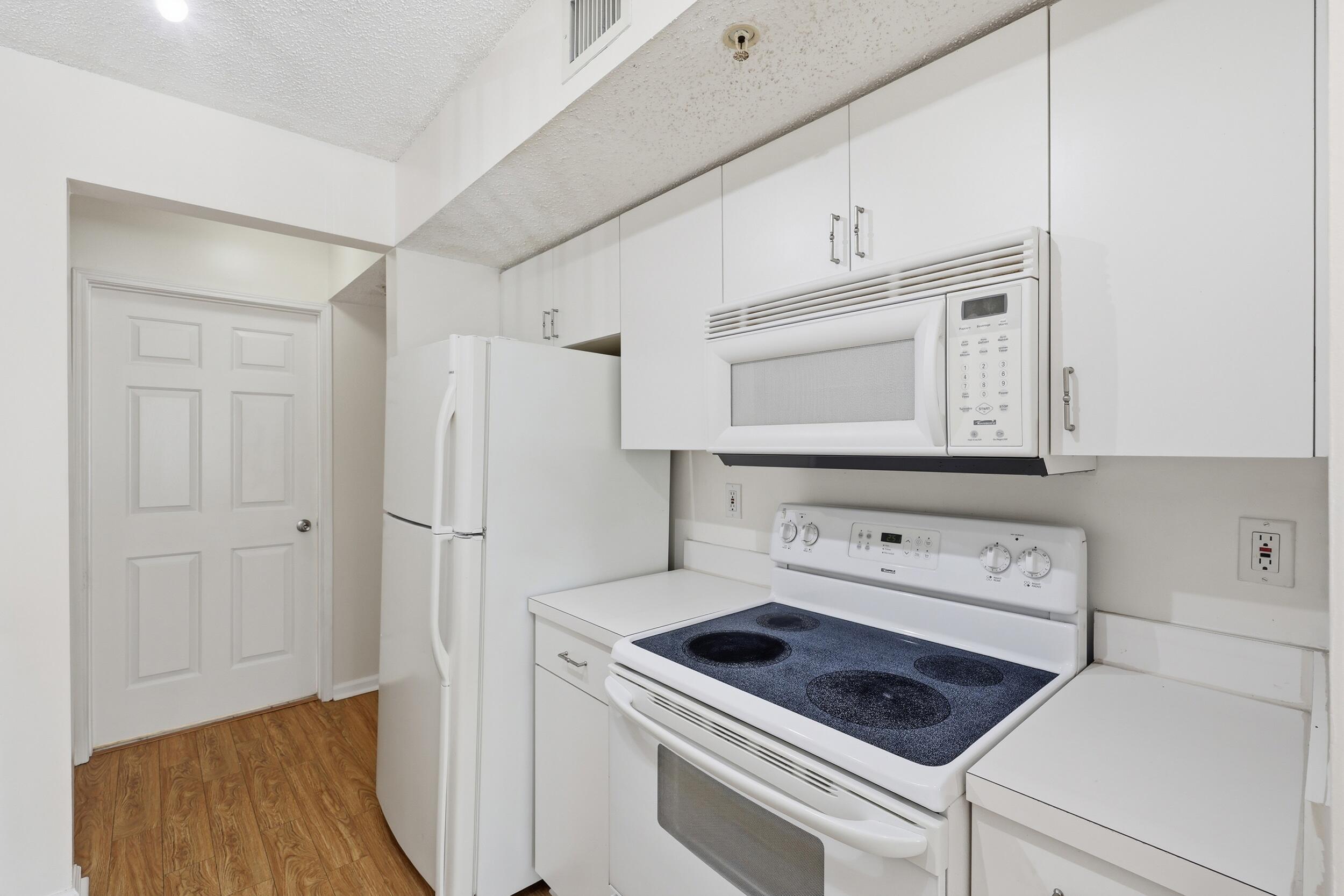 284 Village Boulevard 9209