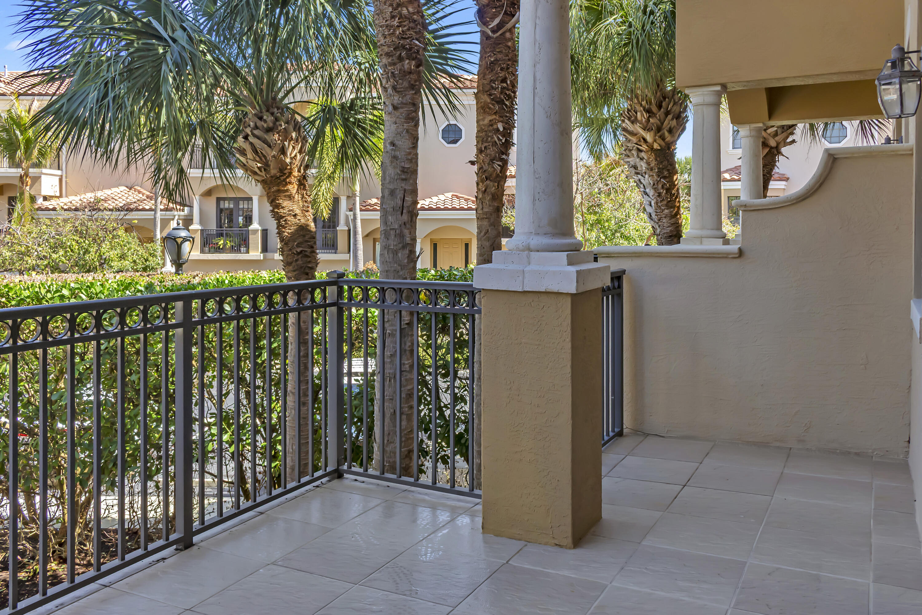 504 Del Sol Circle