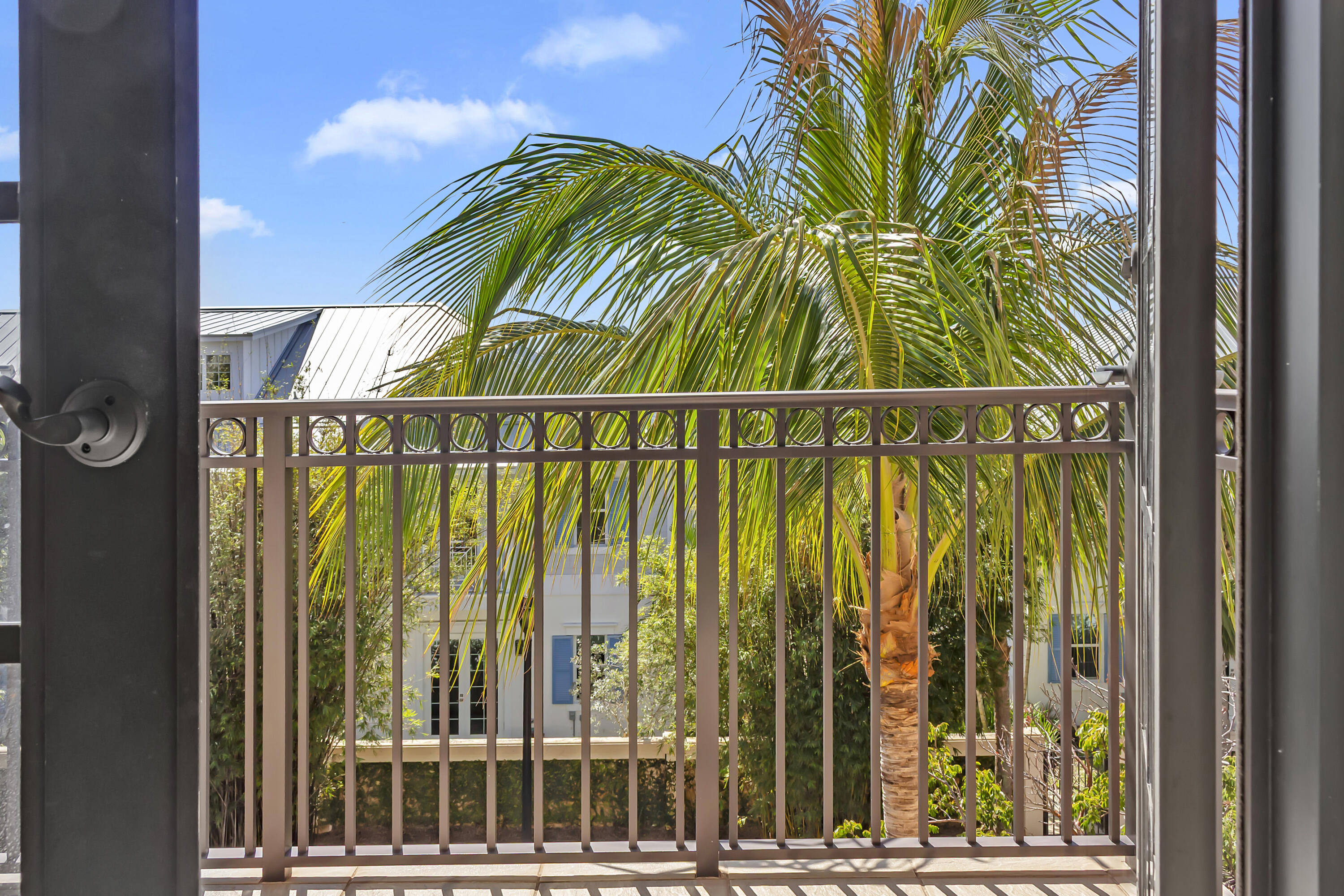 504 Del Sol Circle