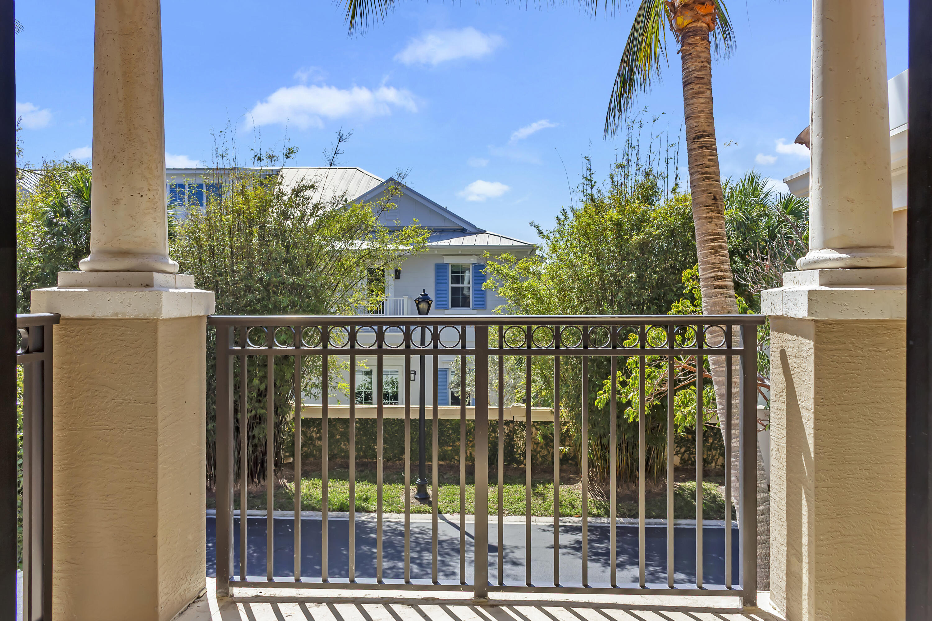504 Del Sol Circle