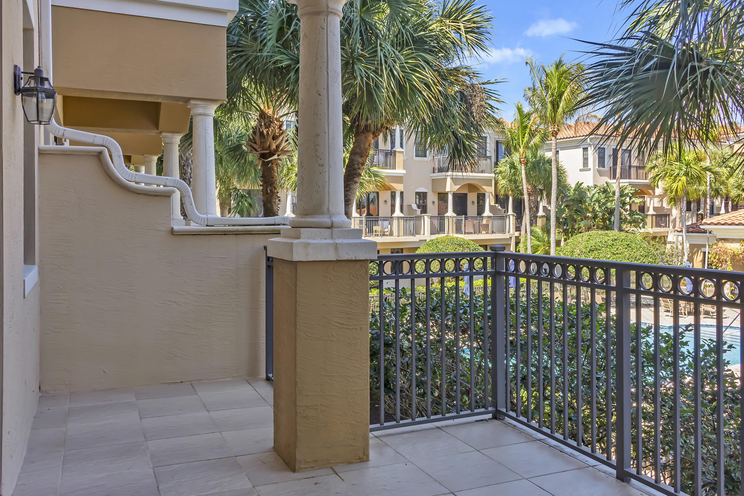 504 Del Sol Circle
