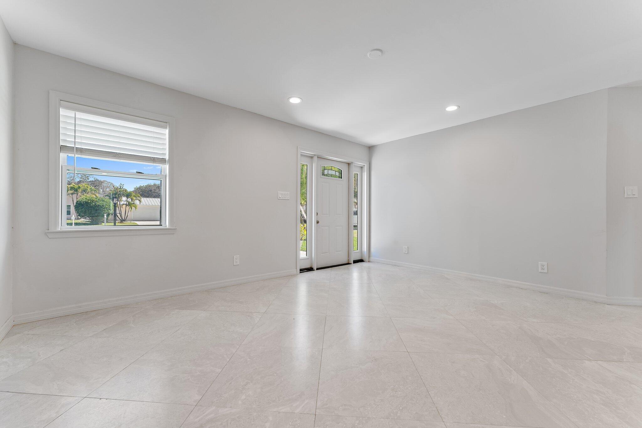 5883 Set N Sun Place