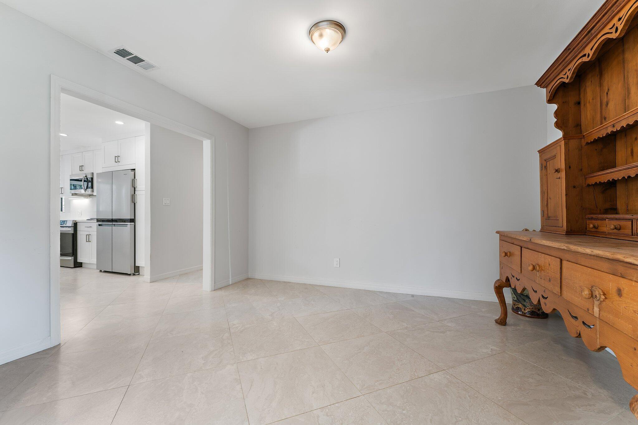 5883 Set N Sun Place