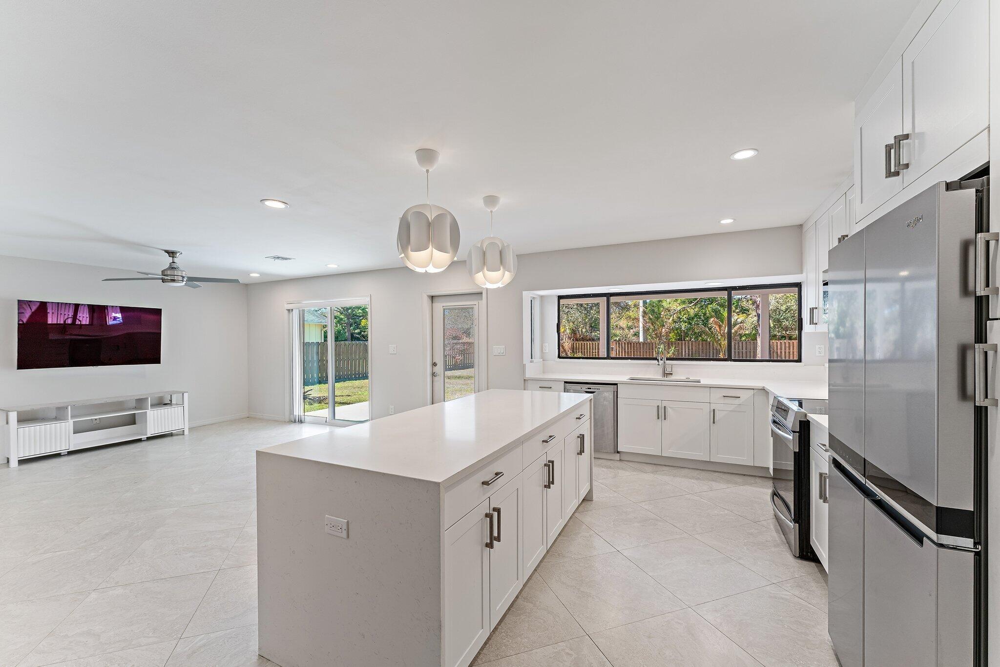 5883 Set N Sun Place