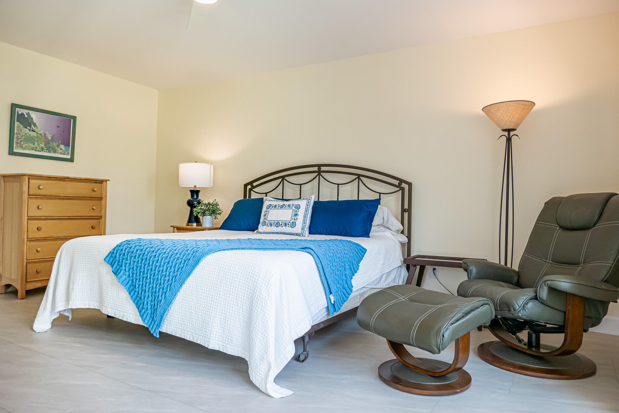 162 SE St Lucie Blvd # Boulevard B-204