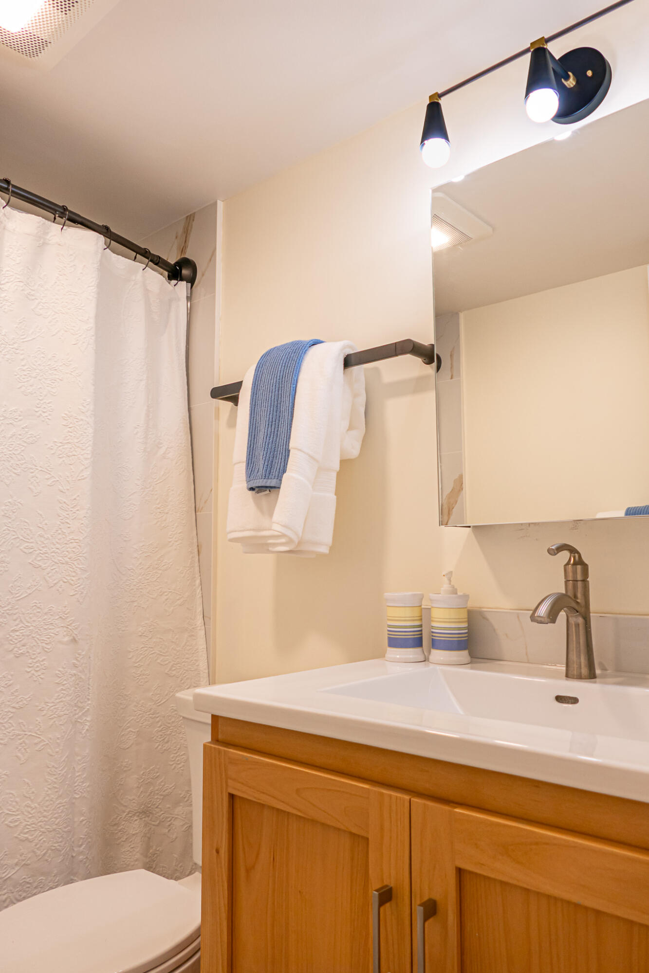 162 SE St Lucie Blvd # Boulevard B-204